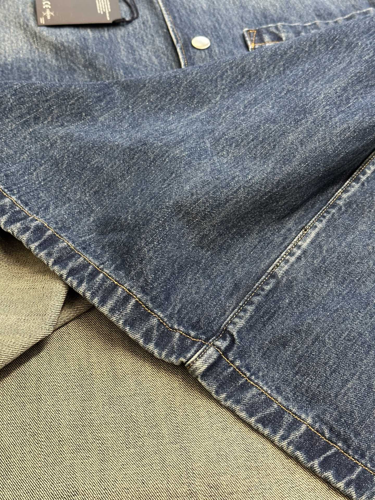 LuxluxHouse Best Quality Clothes Shirts&Polo Prada