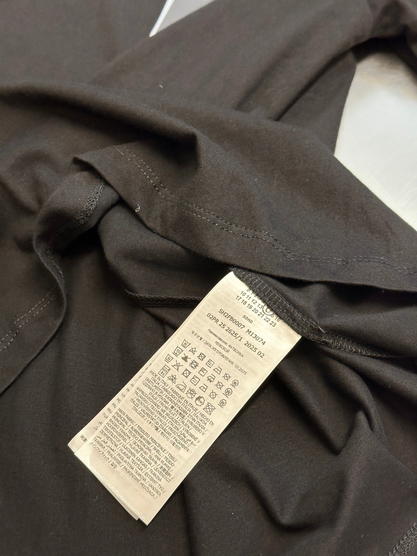 LuxluxHouse Best Quality Clothes T-shirt Chanel & Maison Margiela