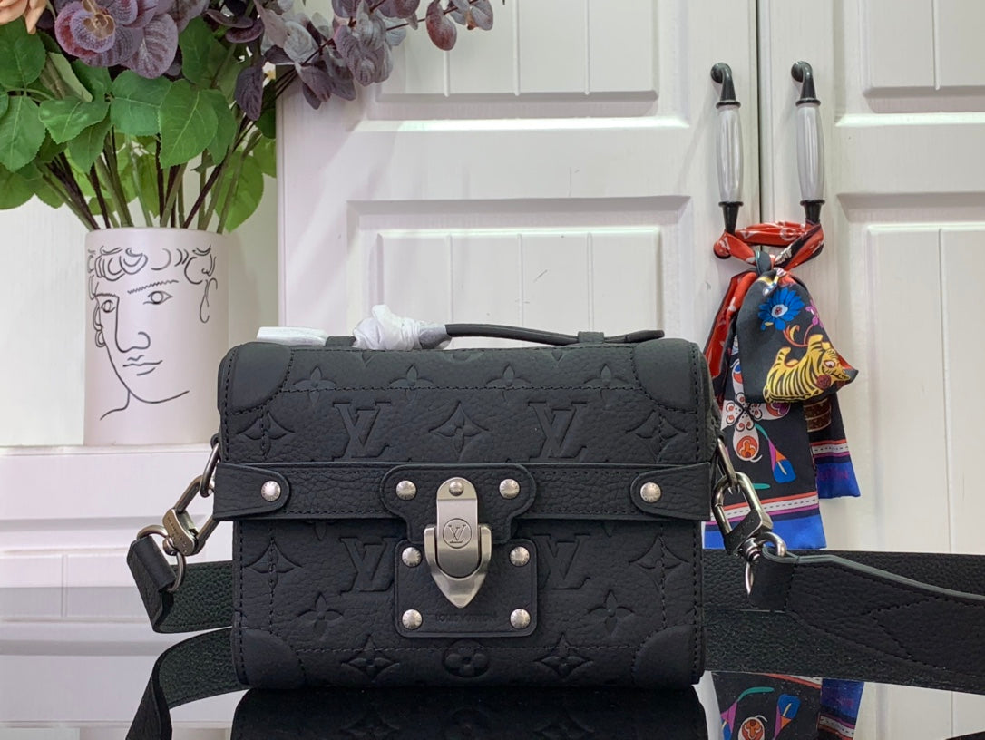 LuxluxHouse Best Quality Bags Louis Vuitton Men