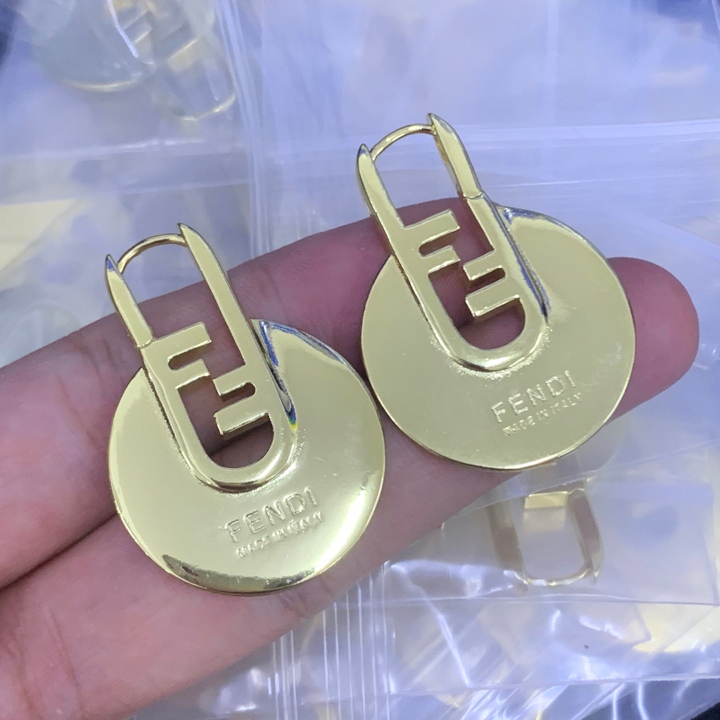 LuxluxHouse Low Price And High Quality Accessories Fendi