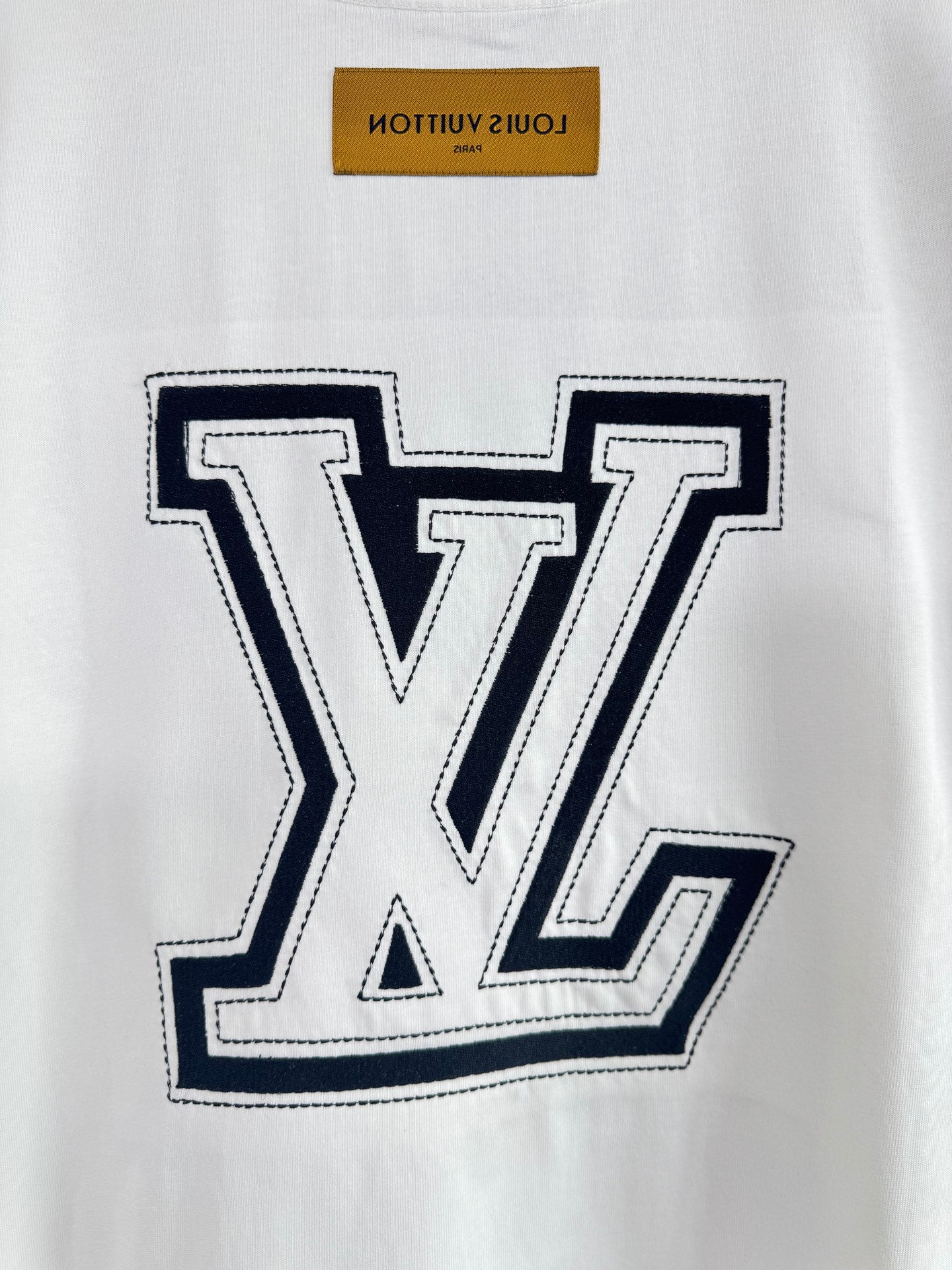 LuxluxHouse Best Quality Clothes T-shirt Louis Vuitton