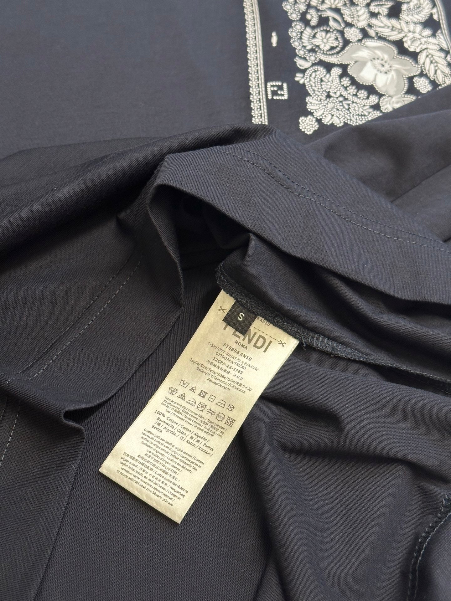 LuxluxHouse Best Quality Clothes Fendi T-shirt