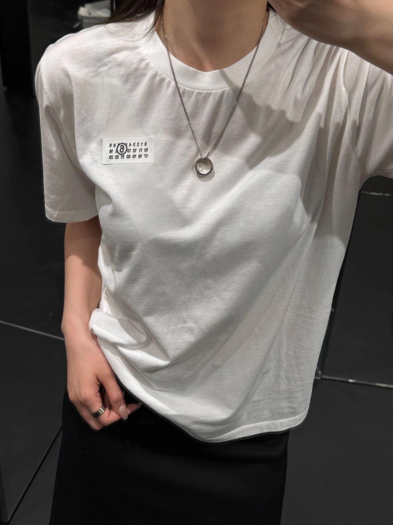 LuxluxHouse Best Quality Clothes T-shirt Chanel & Maison Margiela