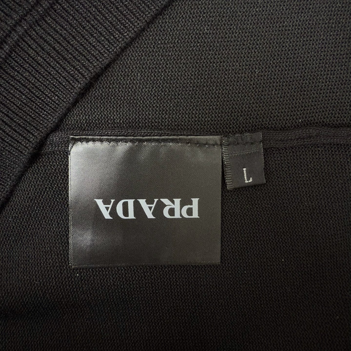 LuxluxHouse Best Quality Clothes T-shirt Prada