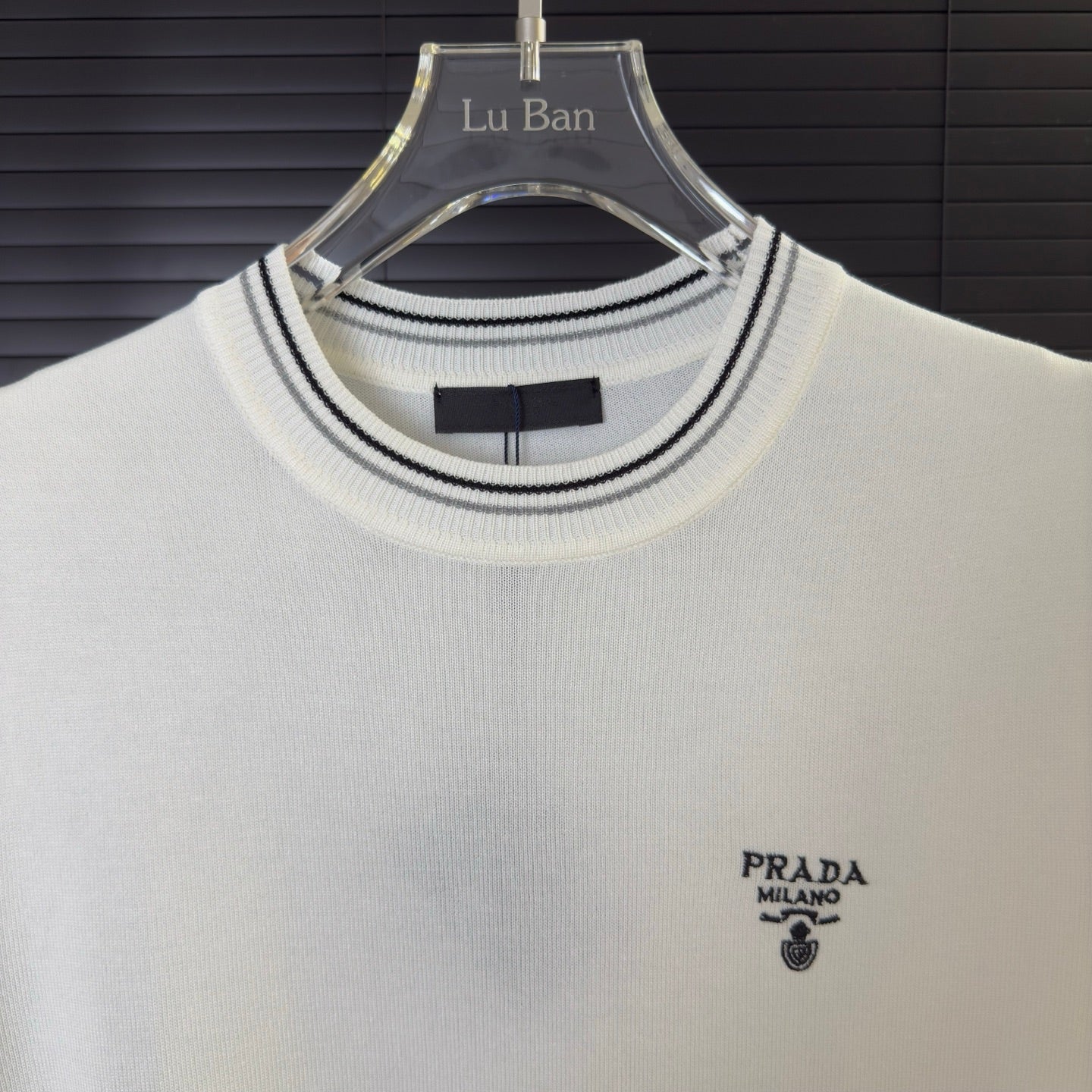 LuxluxHouse Best Quality Clothes T-shirt Prada