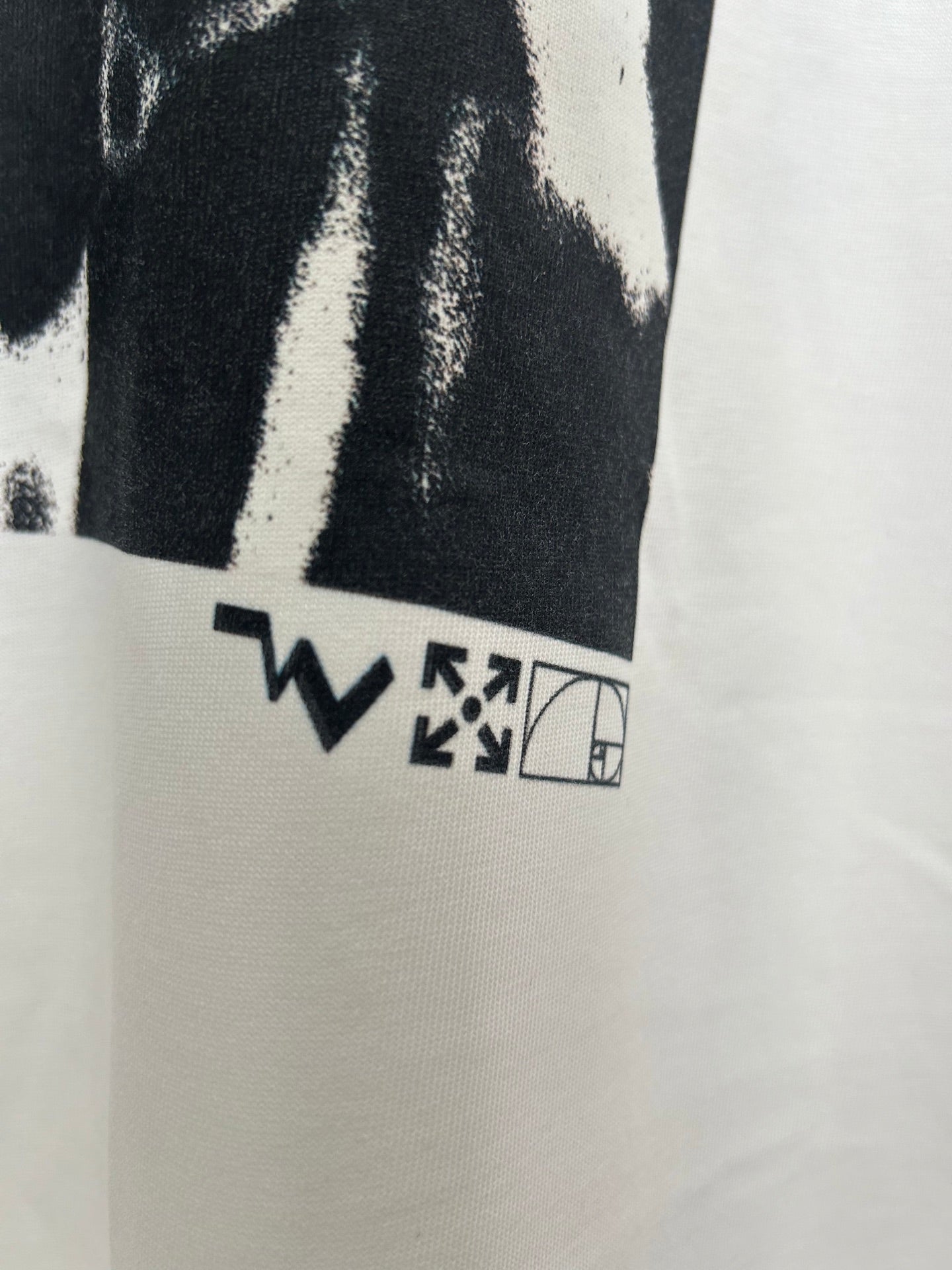 LuxluxHouse Best Quality Clothes Off White T-shirt