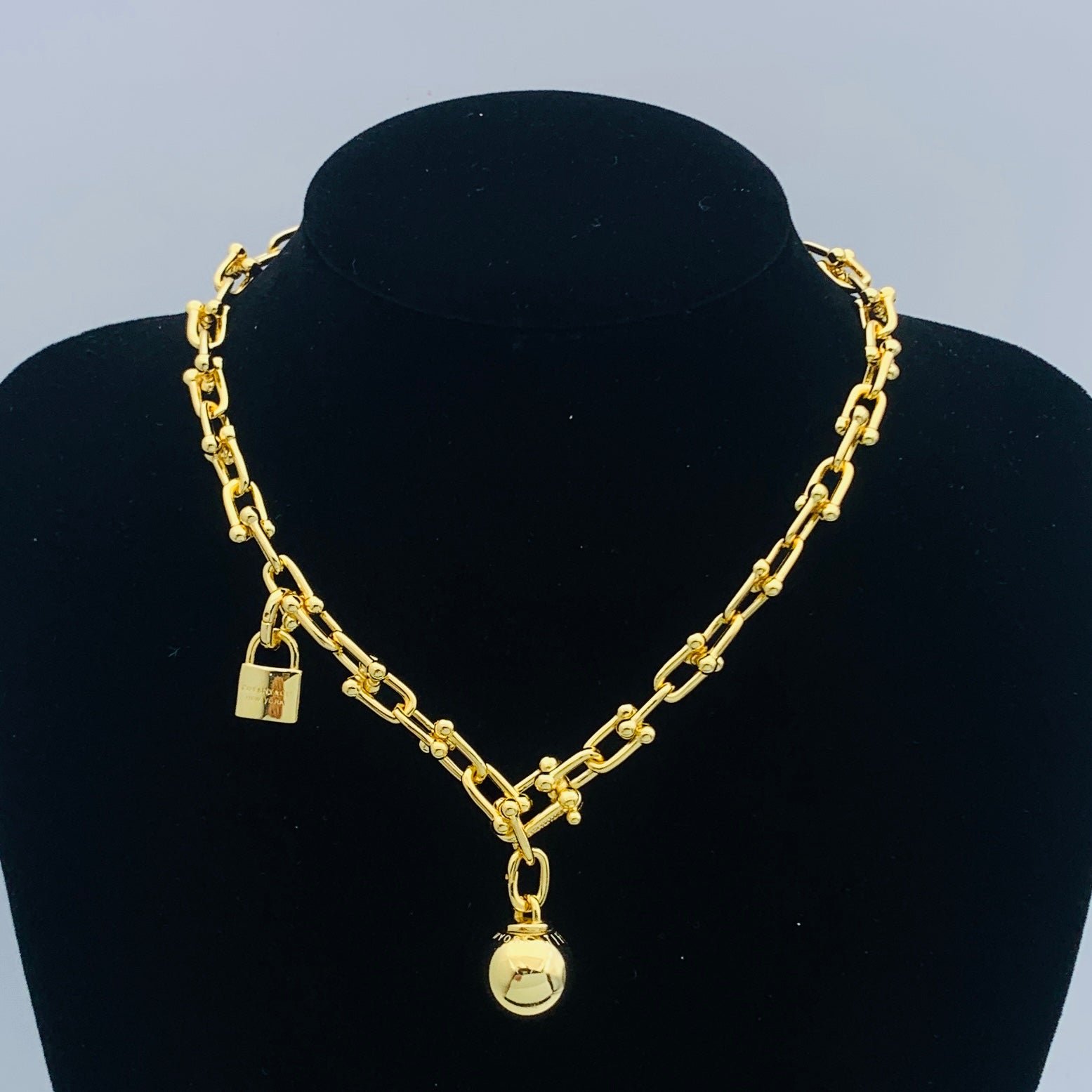 LuxluxHouse Low Price And High Quality Accessories Tiffany