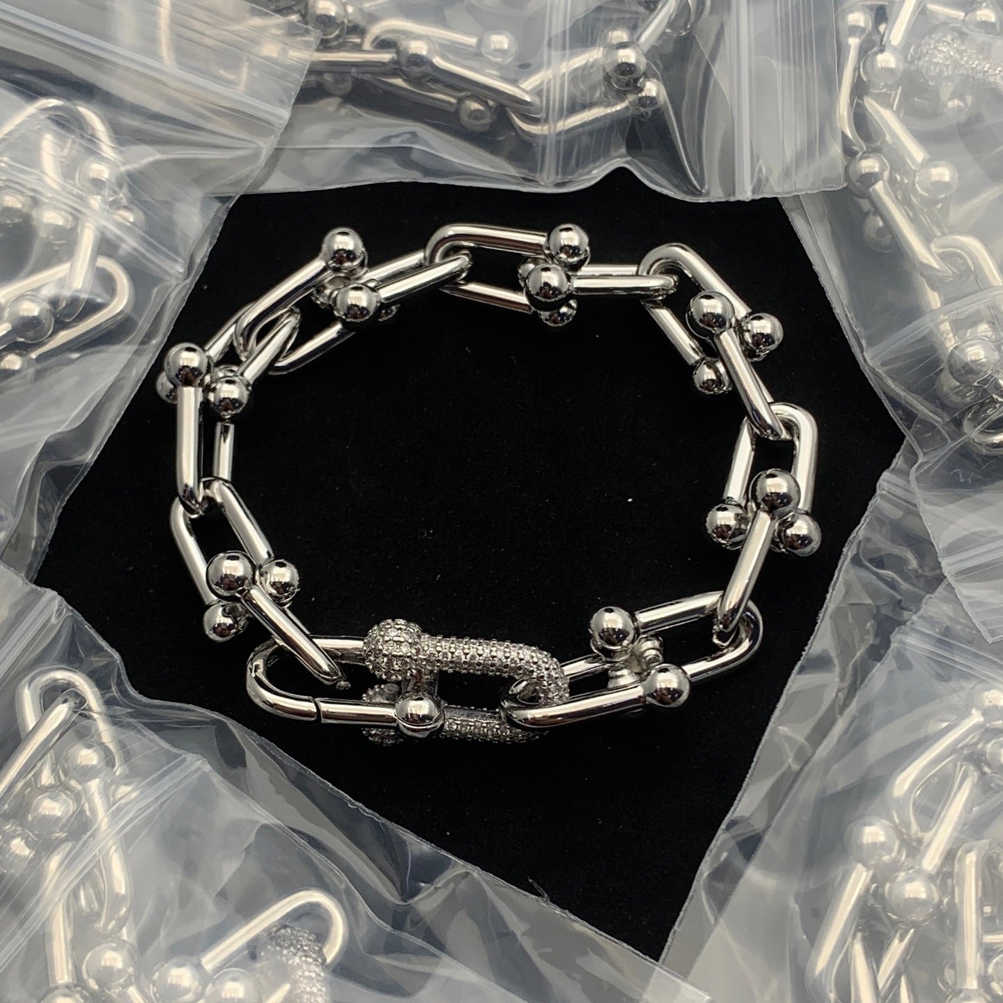 LuxluxHouse Low Price And High Quality Accessories Tiffany