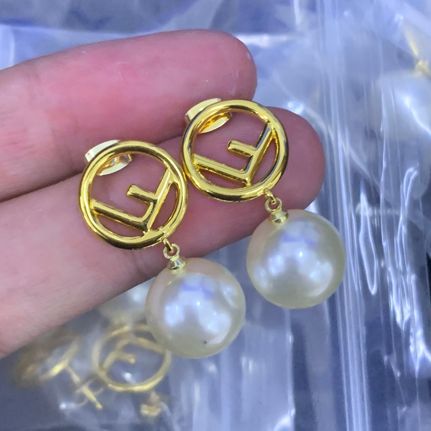 LuxluxHouse Low Price And High Quality Accessories Fendi