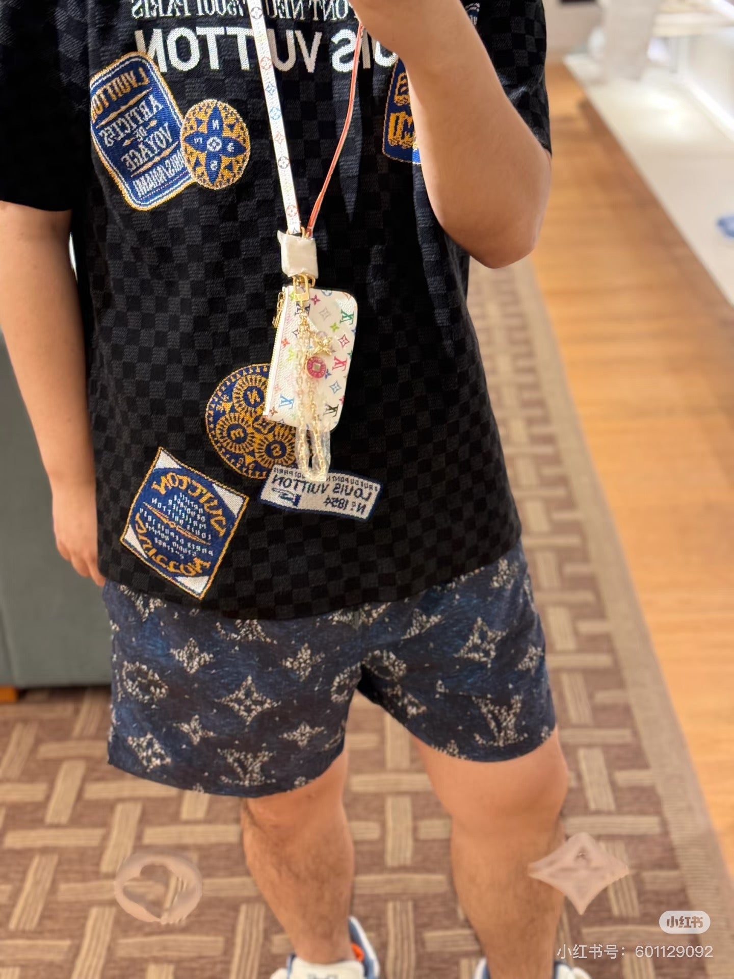 LuxluxHouse Best Quality Clothes T-shirt Louis Vuitton