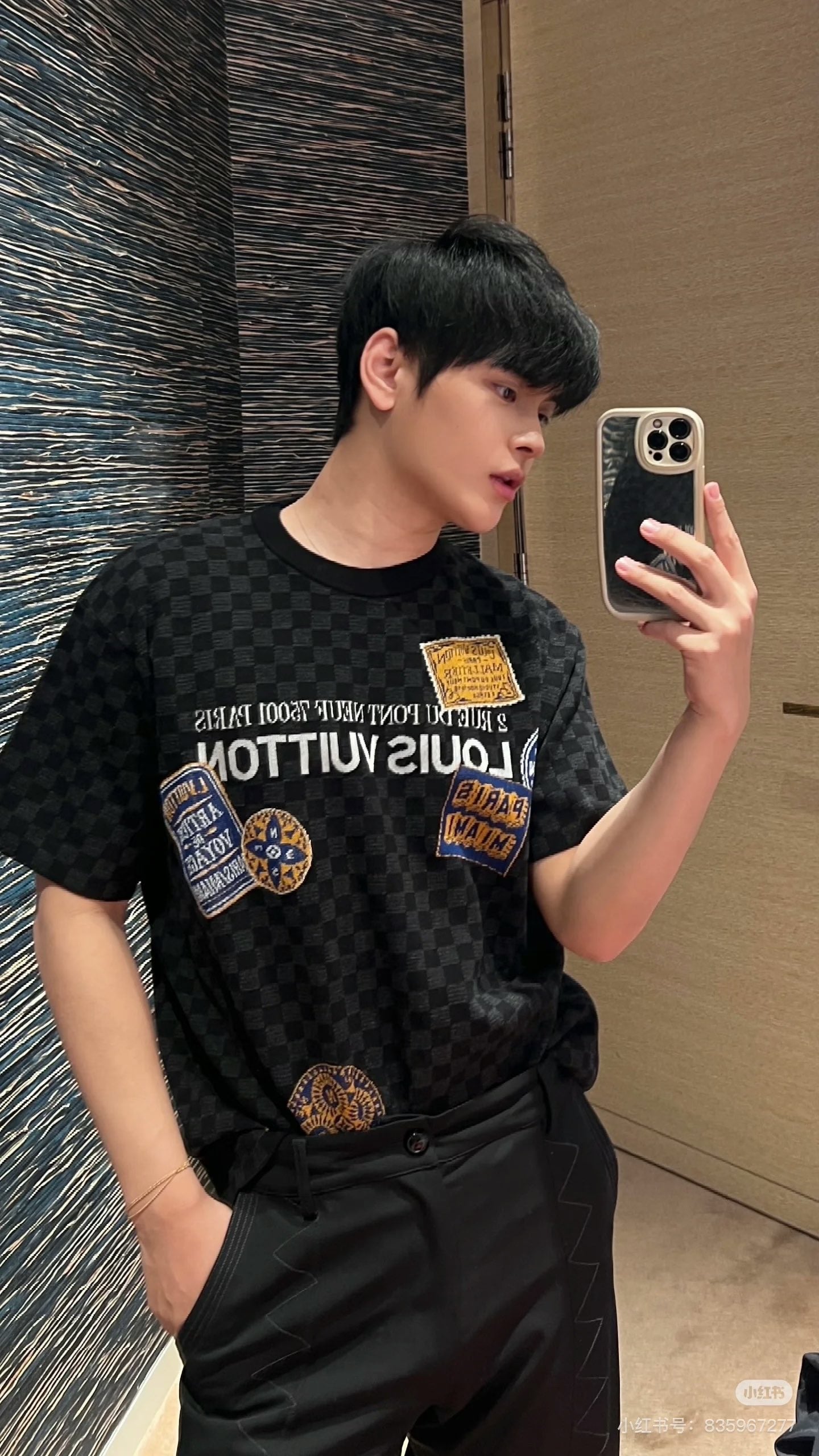 LuxluxHouse Best Quality Clothes T-shirt Louis Vuitton