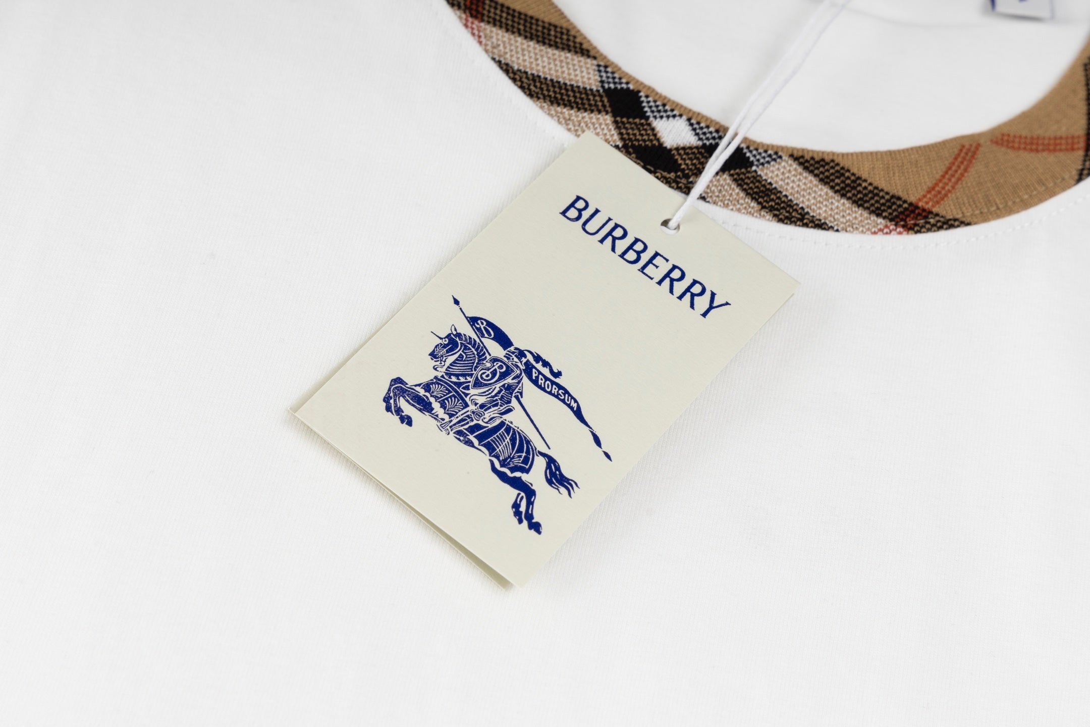 LuxluxHouse Best Quality Clothes Burberry T-shirt