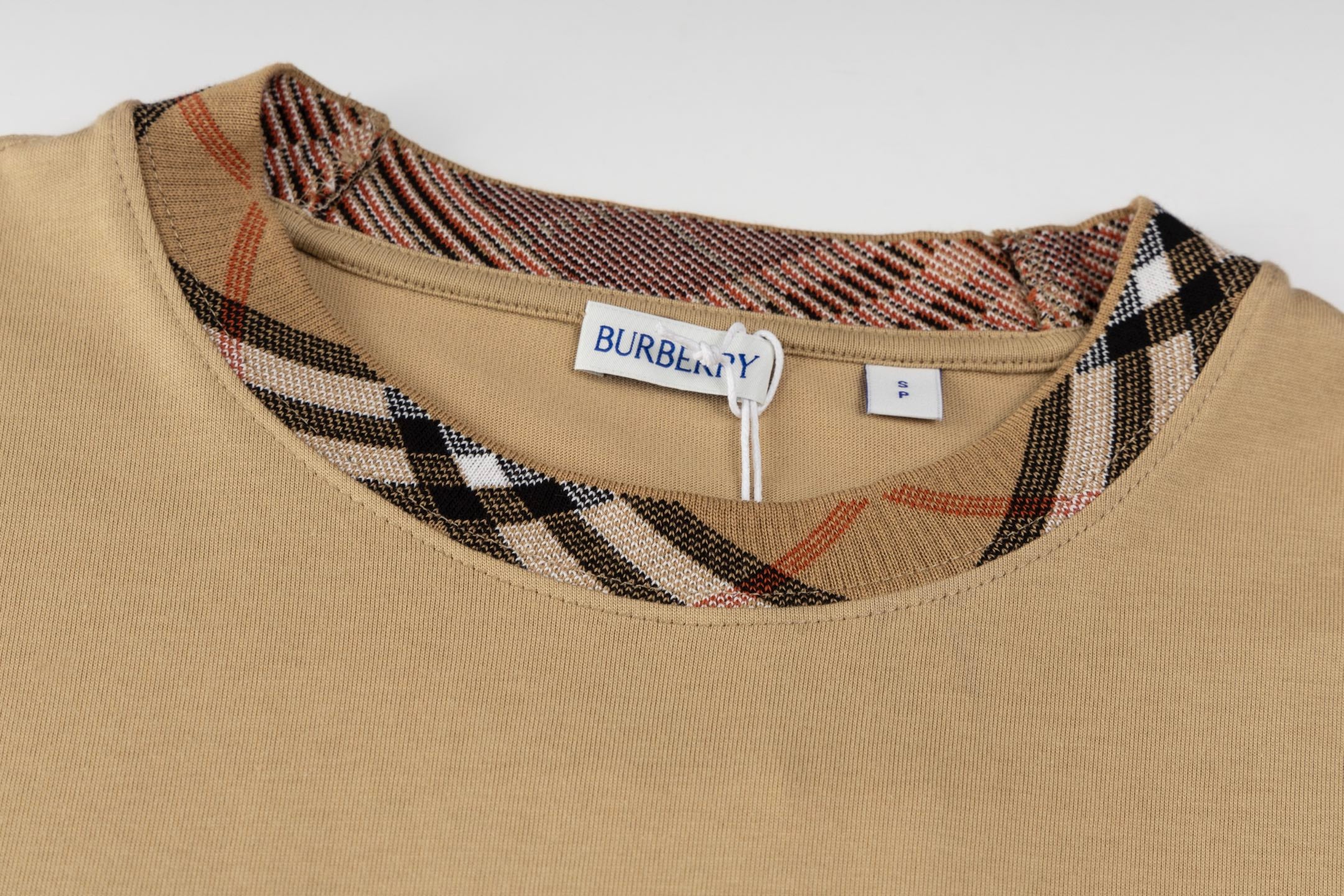 LuxluxHouse Best Quality Clothes Burberry T-shirt