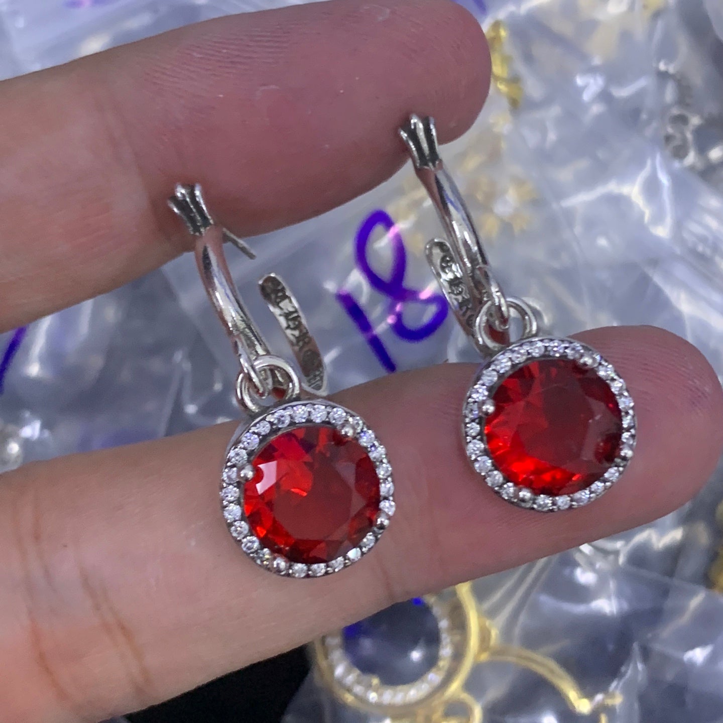 LuxluxHouse Low Price And High Quality Accessories Chrome Hearts