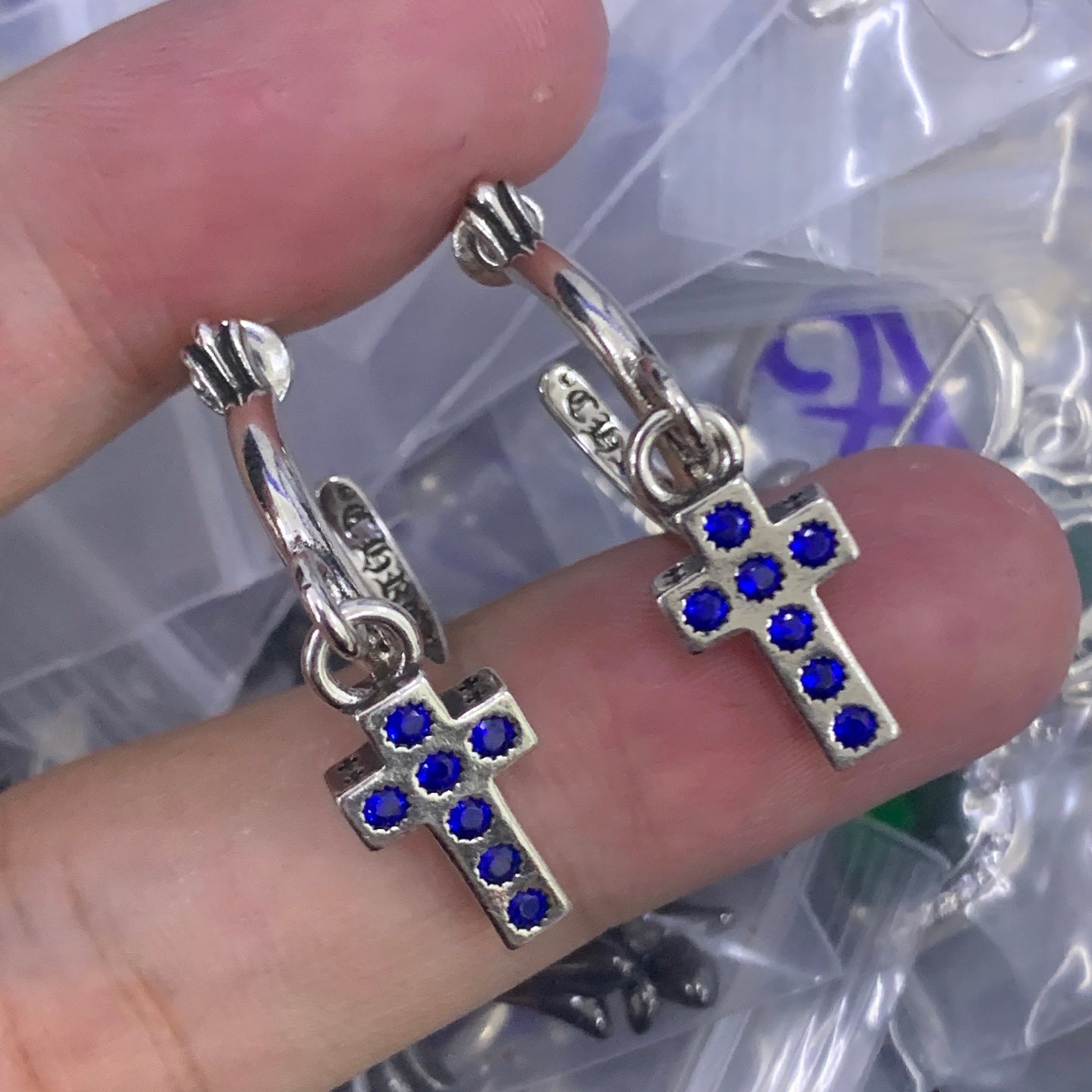 LuxluxHouse Low Price And High Quality Accessories Chrome Hearts