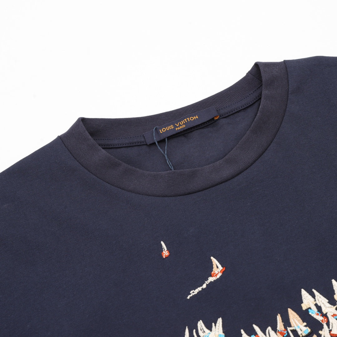 LuxluxHouse Best Quality Clothes T-shirt Louis Vuitton