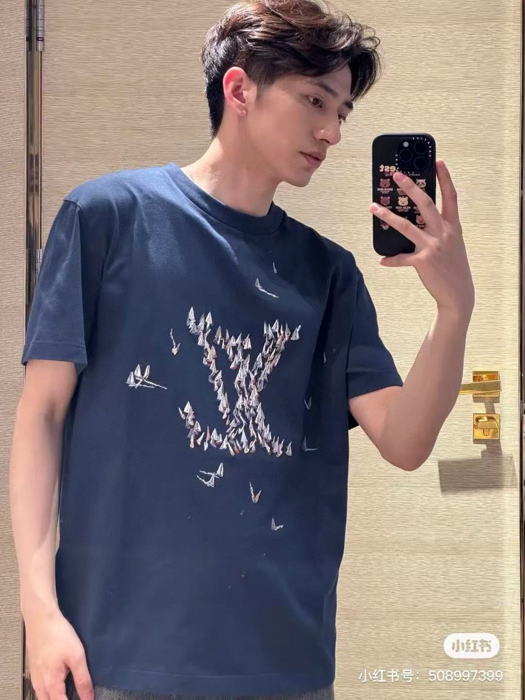 LuxluxHouse Best Quality Clothes T-shirt Louis Vuitton