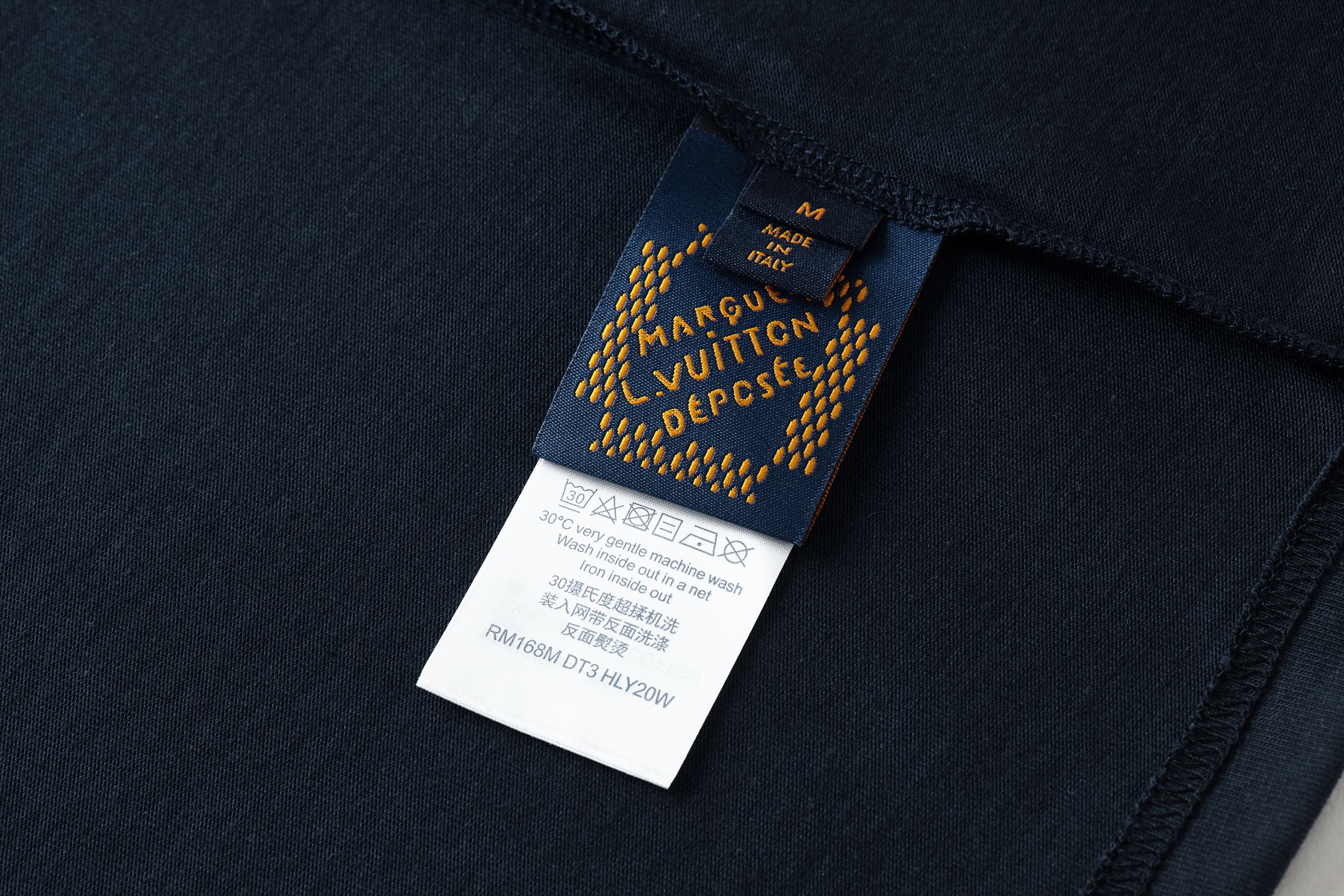 LuxluxHouse Best Quality Clothes T-shirt Louis Vuitton