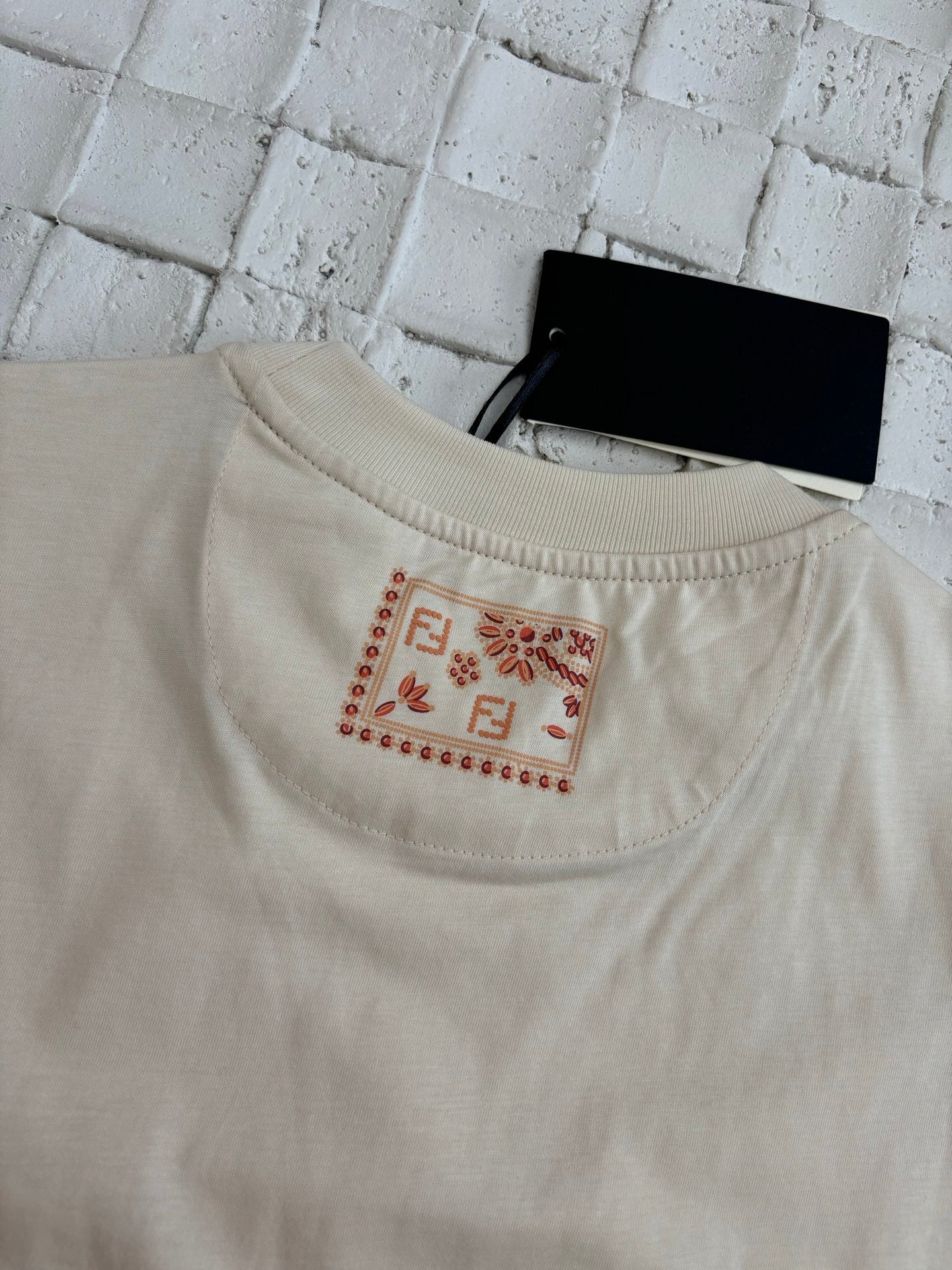 LuxluxHouse Best Quality Clothes Fendi T-shirt