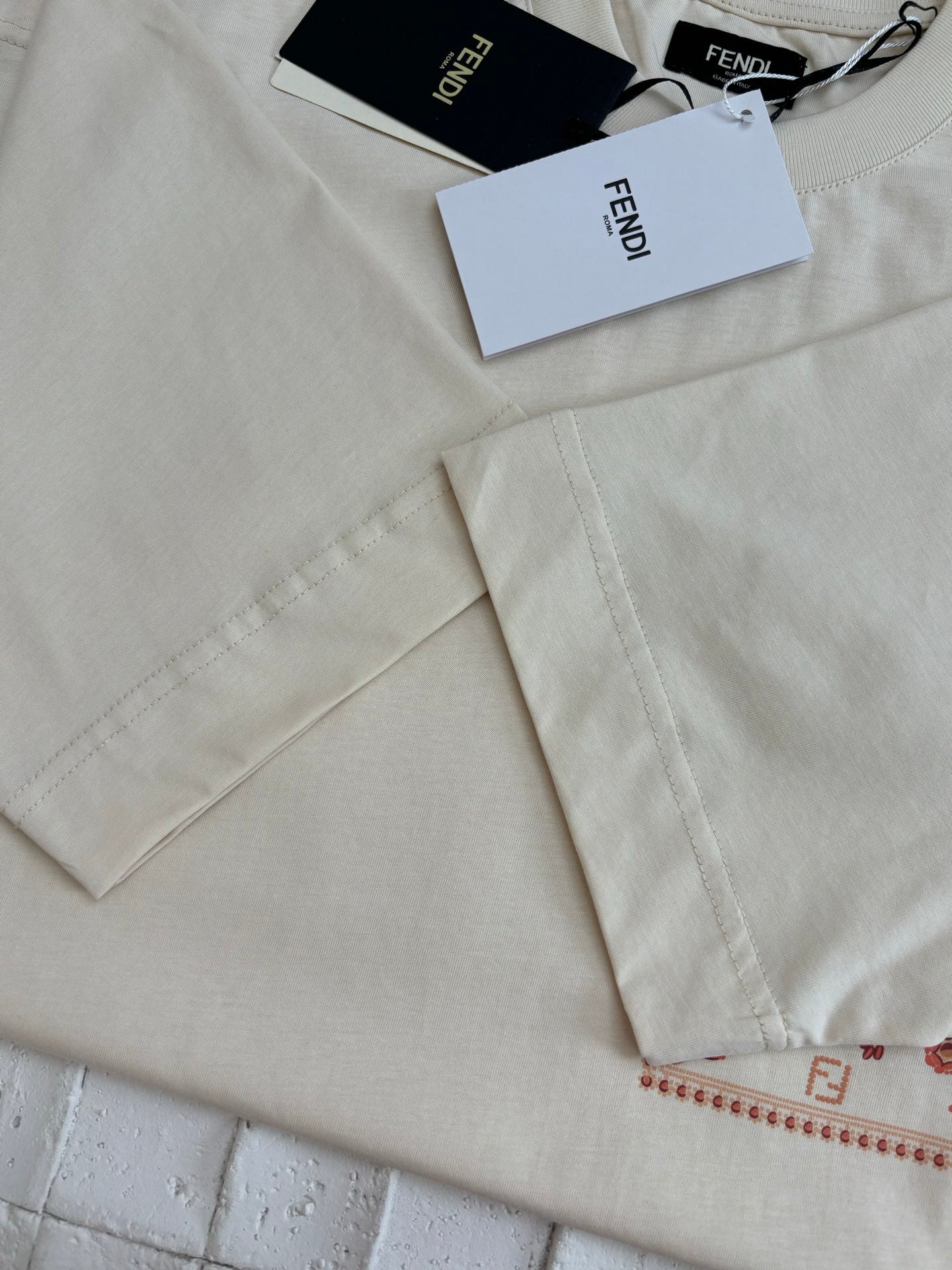 LuxluxHouse Best Quality Clothes Fendi T-shirt