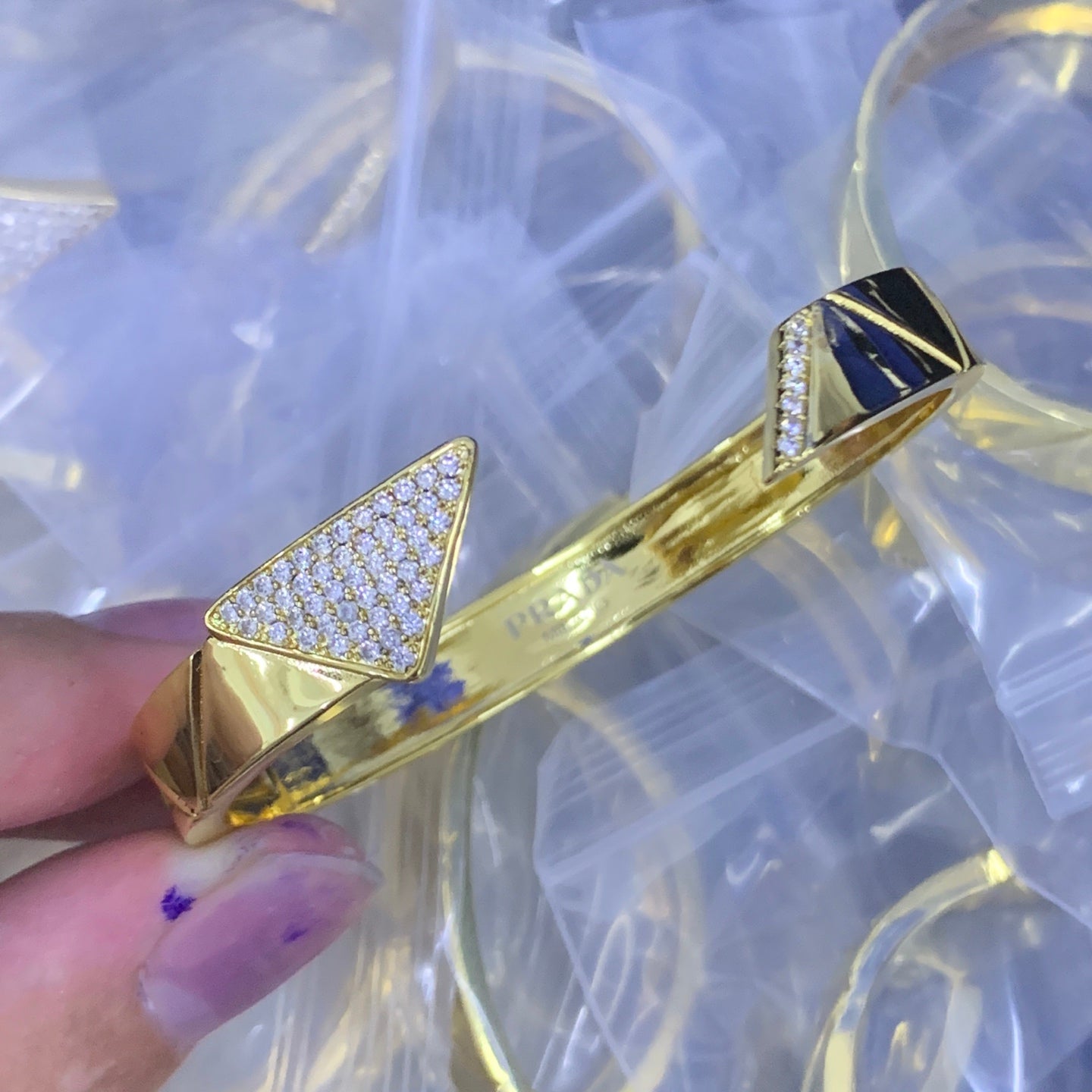 LuxluxHouse Low Price And High Quality Accessories Prada
