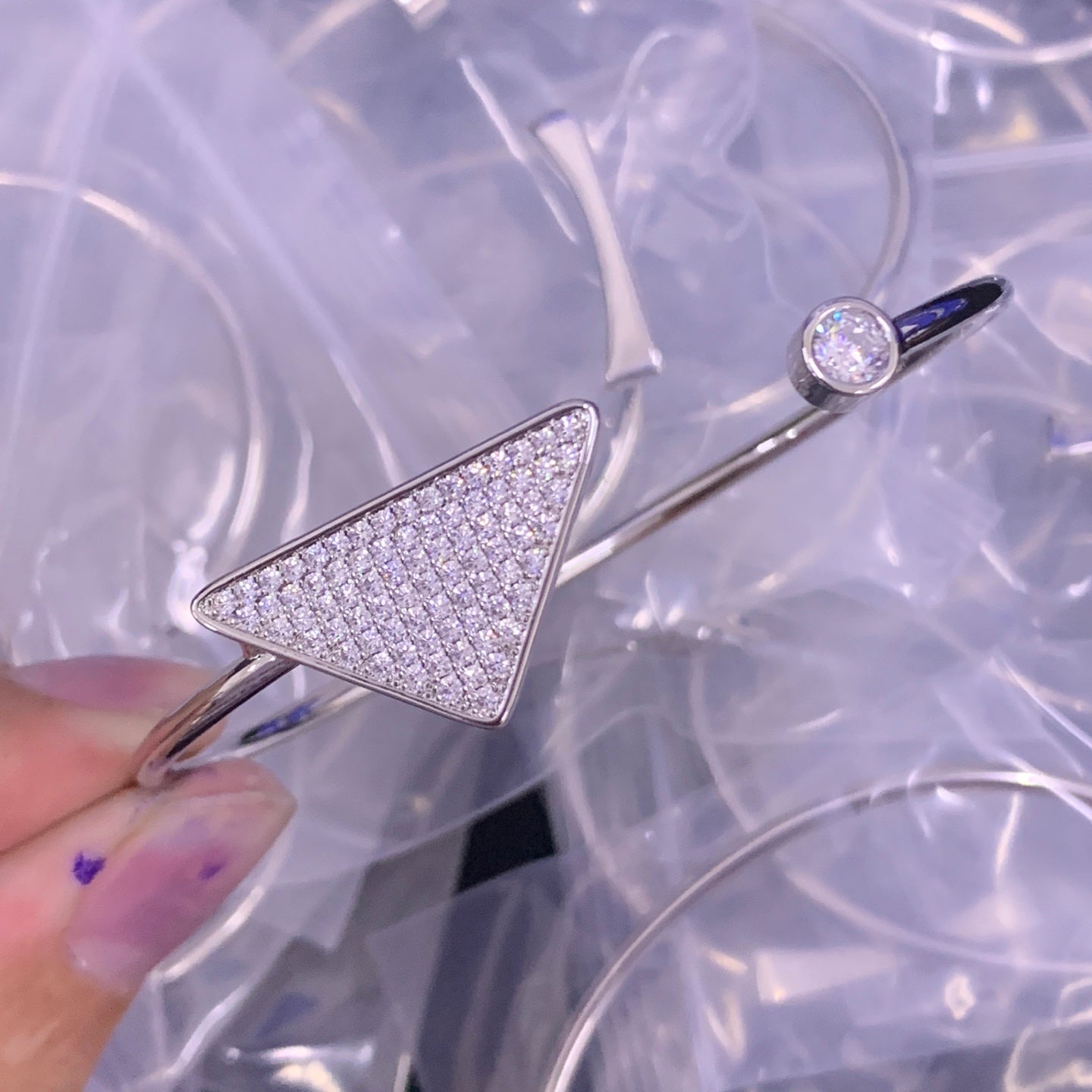 LuxluxHouse Low Price And High Quality Accessories Prada