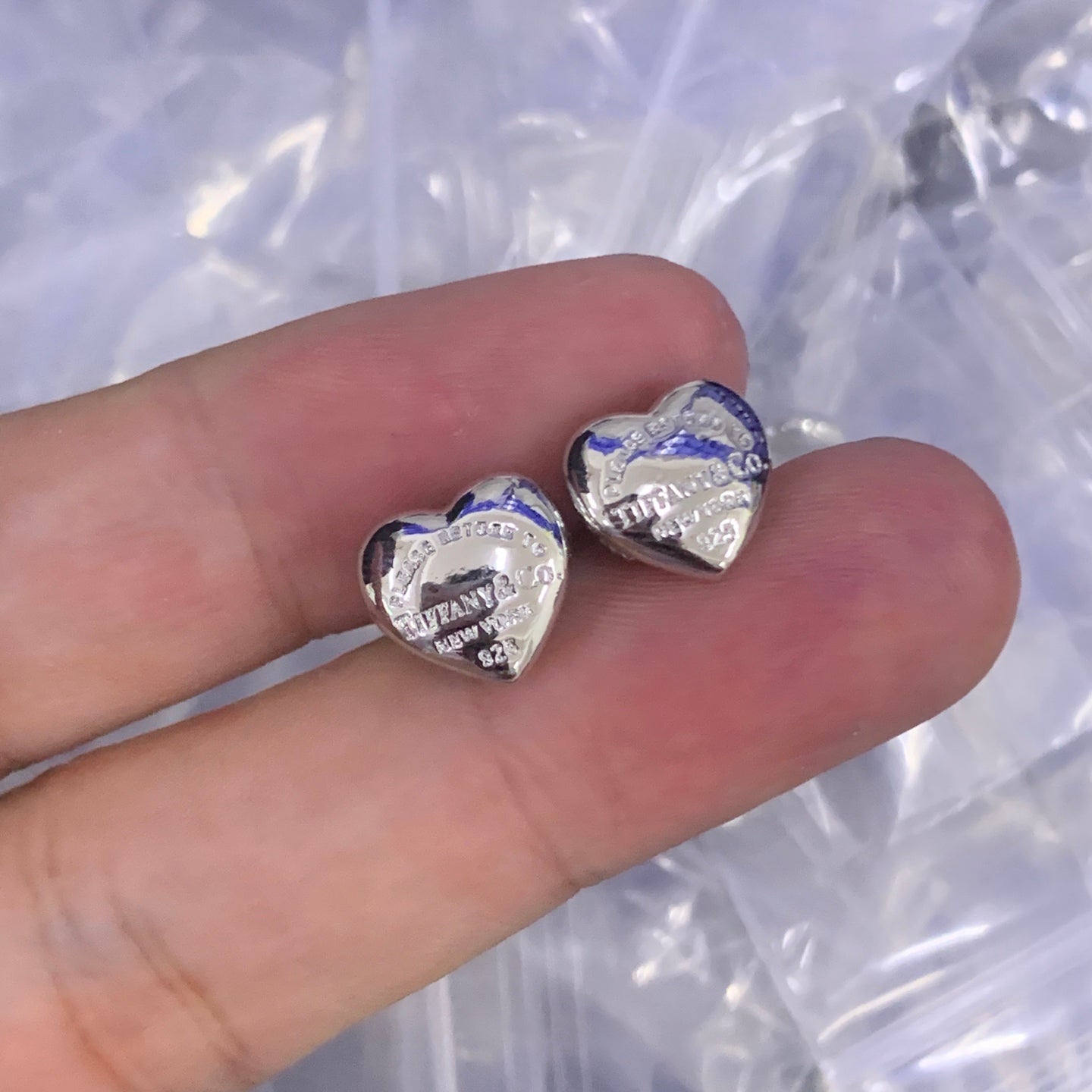 LuxluxHouse Low Price And High Quality Accessories Tiffany