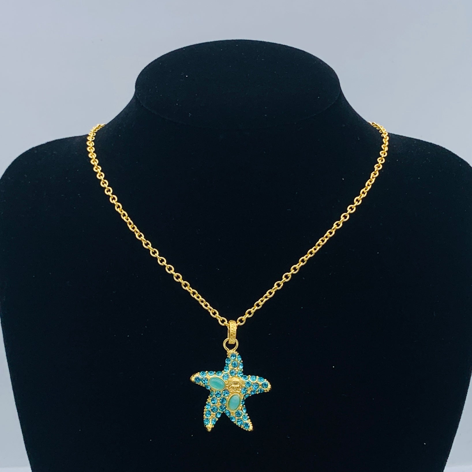 LuxluxHouse Low Price And High Quality Accessories Versace