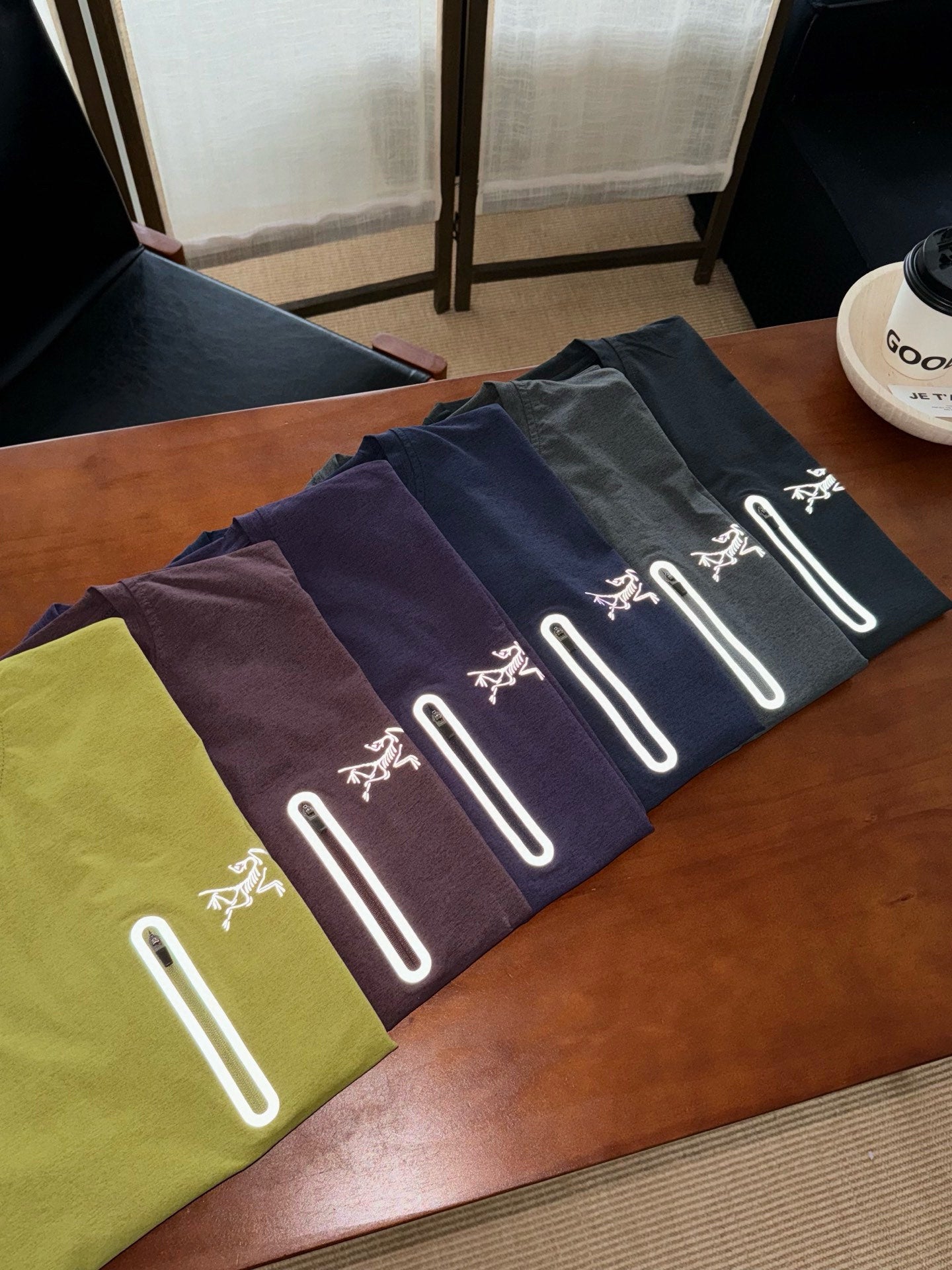 LuxluxHouse Best Quality Clothes T-shirt Arcteryx