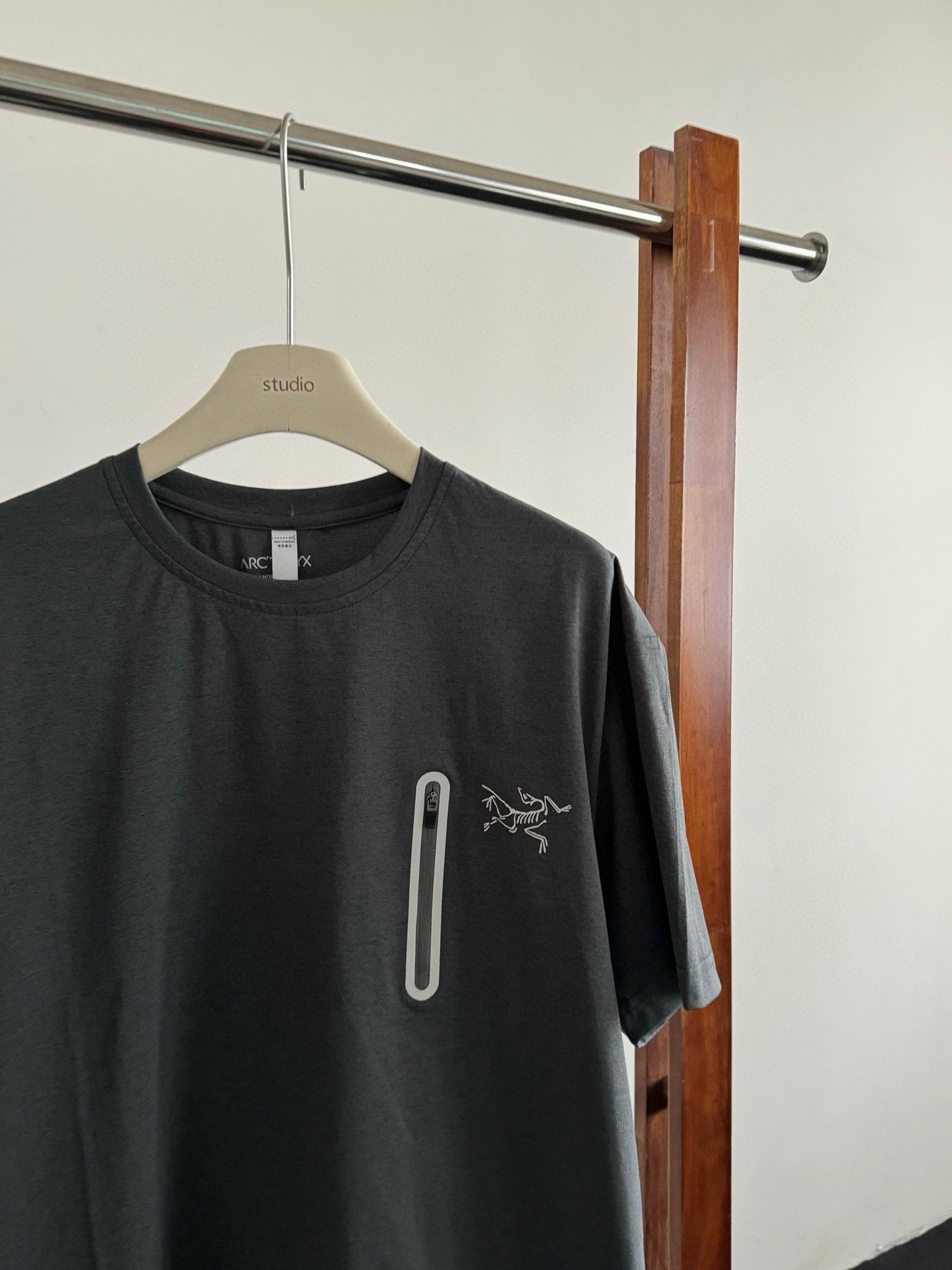 LuxluxHouse Best Quality Clothes T-shirt Arcteryx