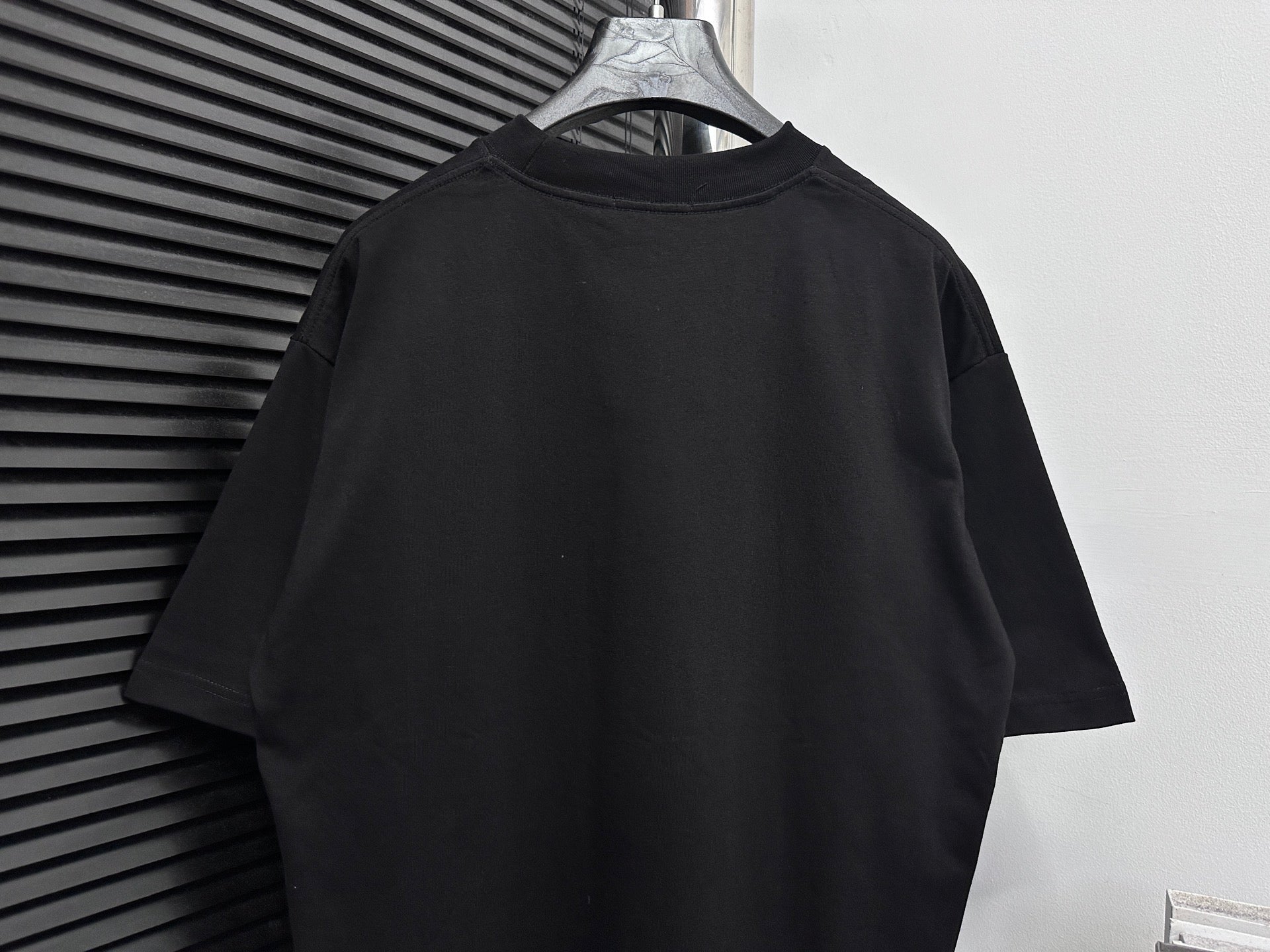 LuxluxHouse Best Quality Clothes T-shirt Chanel & Maison Margiela