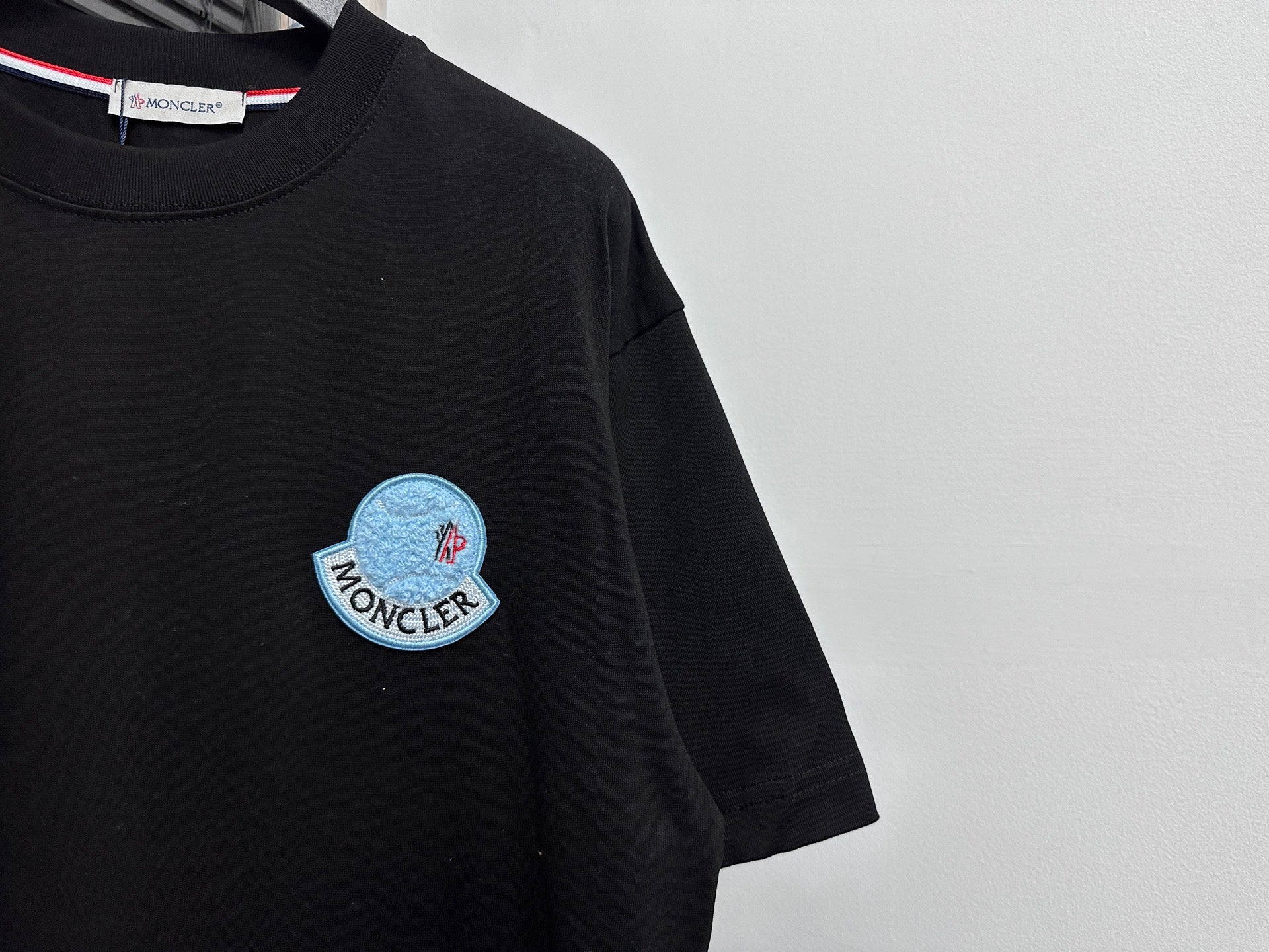 LuxluxHouse Best Quality Clothes T-shirt Moncler