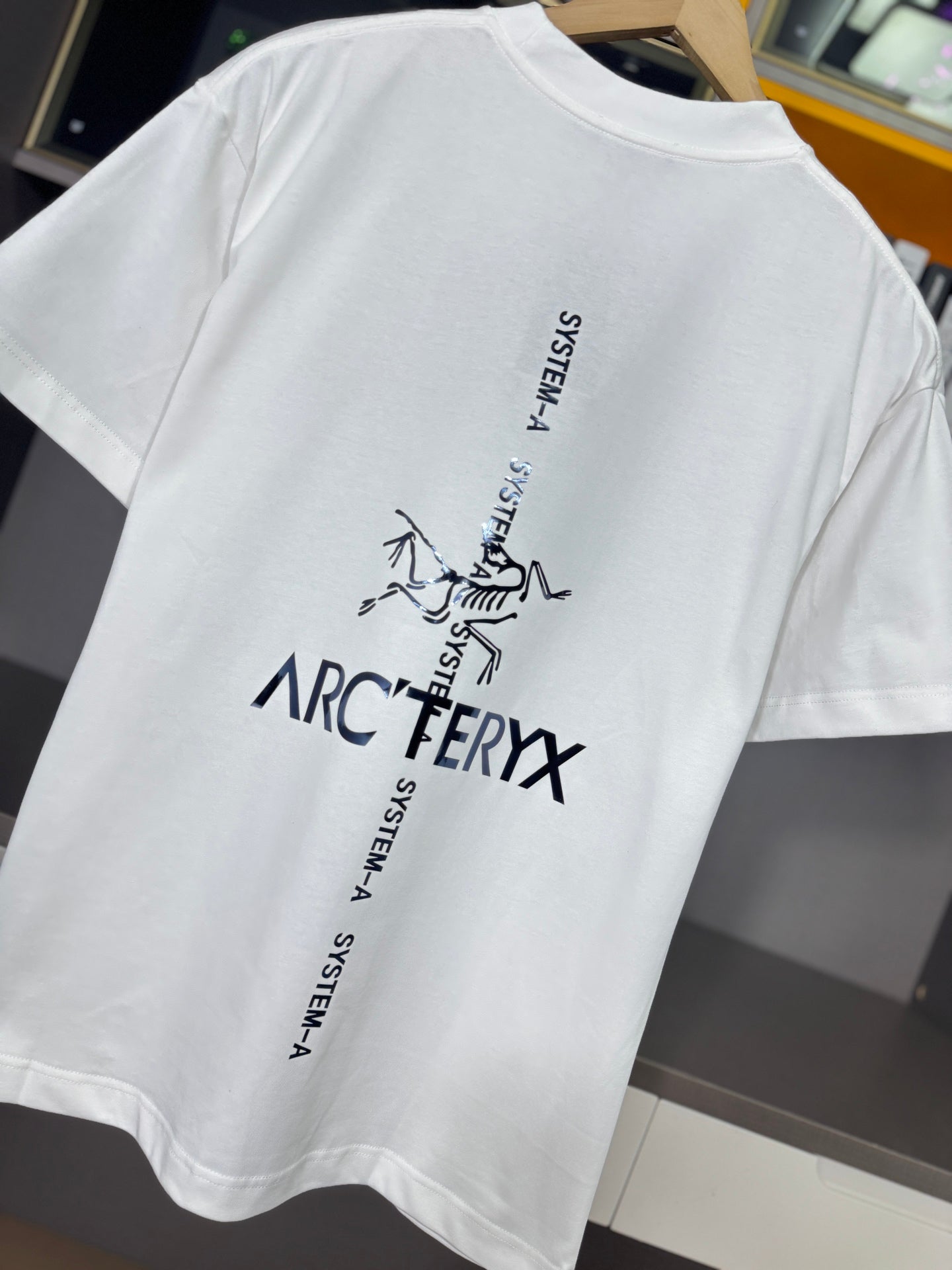 LuxluxHouse Best Quality Clothes T-shirt Arcteryx