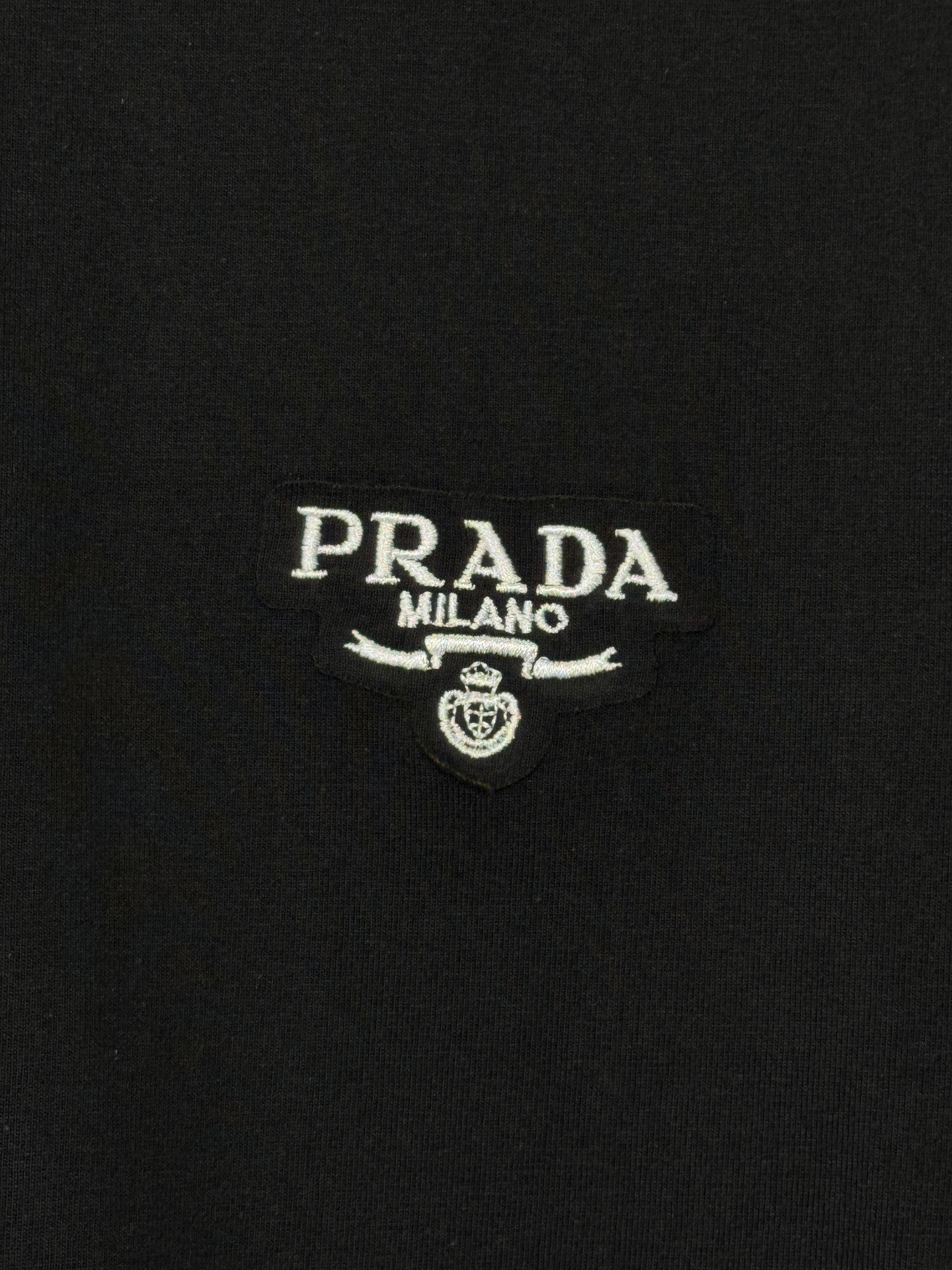 LuxluxHouse Best Quality Clothes T-shirt Prada