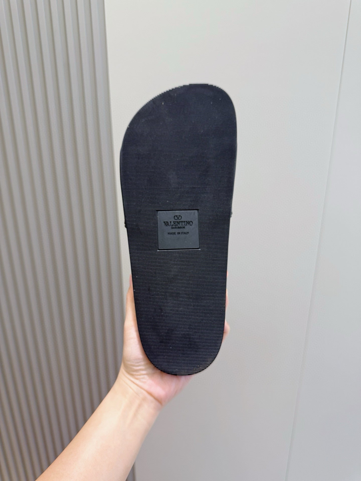 LuxluxHouse Best Quality Sandals Valentino