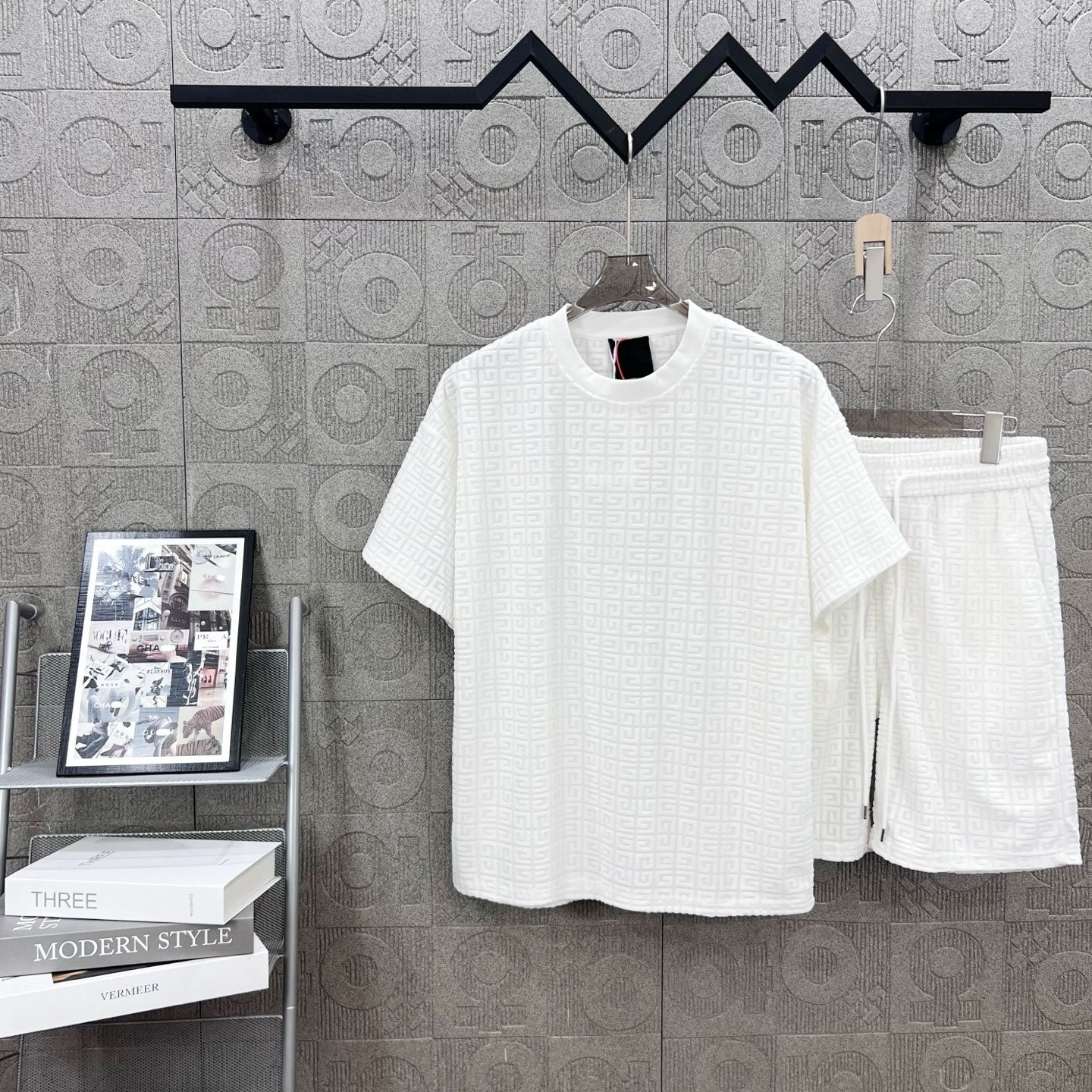 LuxluxHouse Best Quality Clothes Givenchy T-shirt