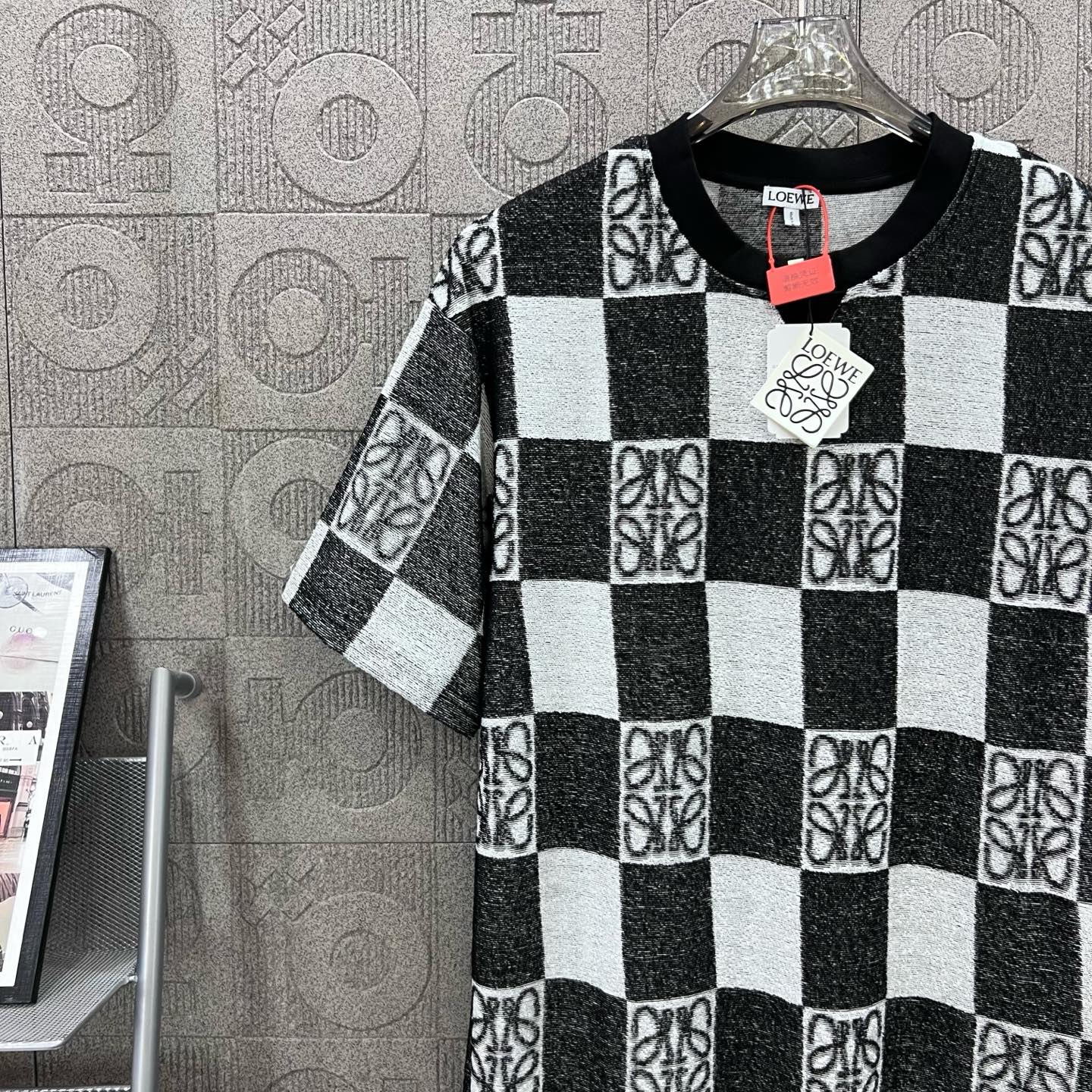 LuxluxHouse Best Quality Clothes T-shirt Loewe