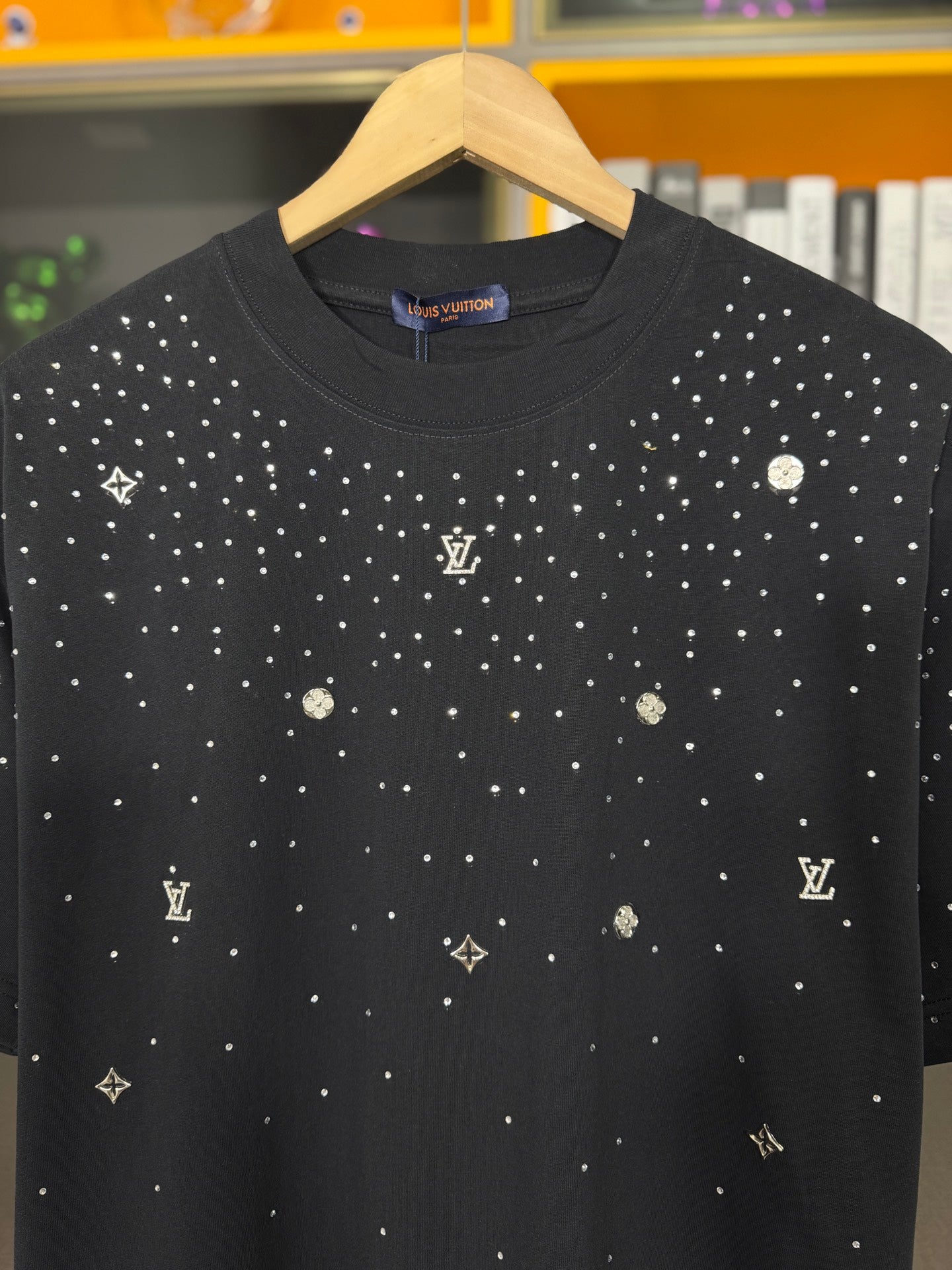 LuxluxHouse Best Quality Clothes T-shirt Louis Vuitton