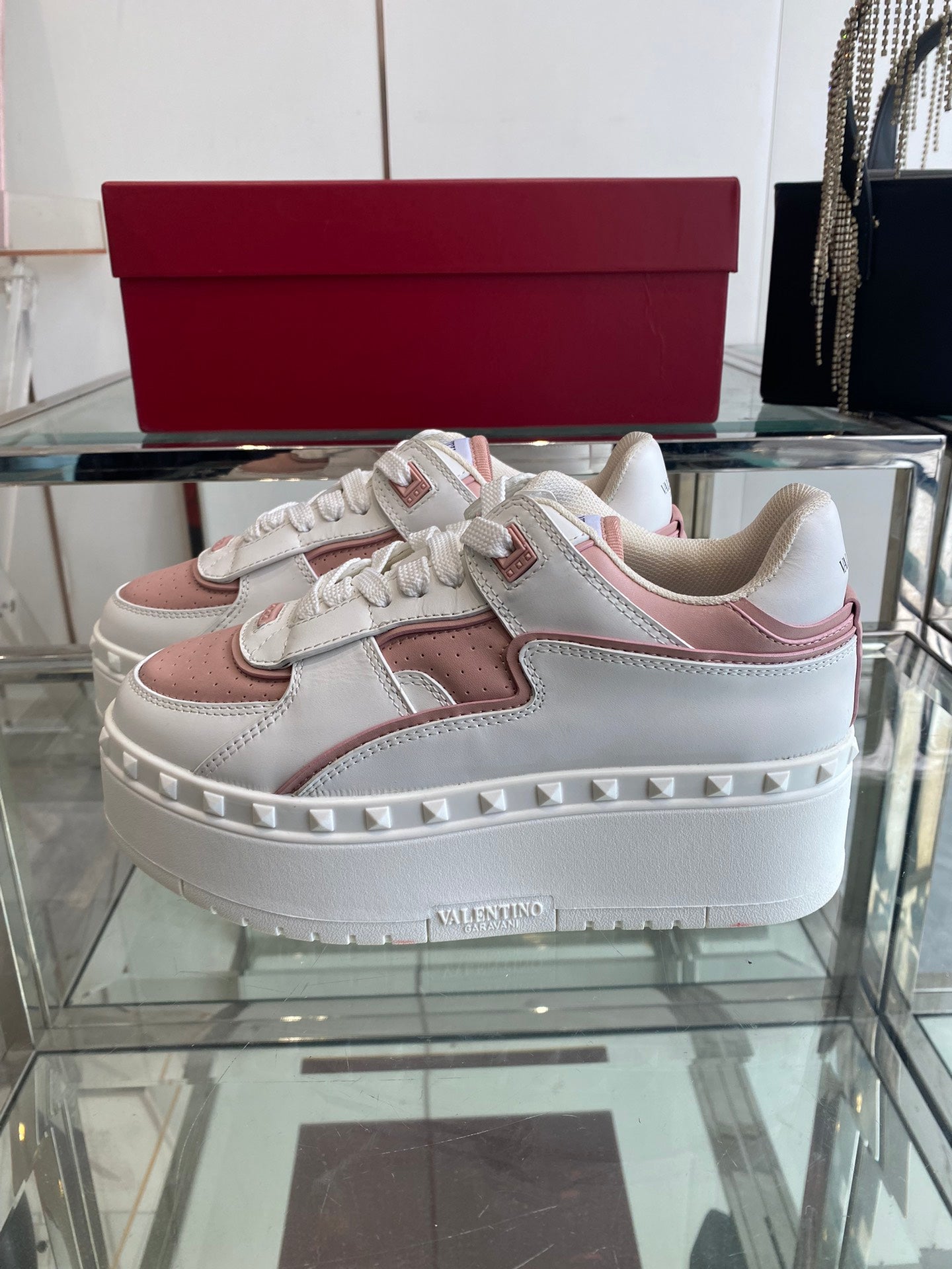 LuxluxHouse Best Quality Valentino Women Shoes