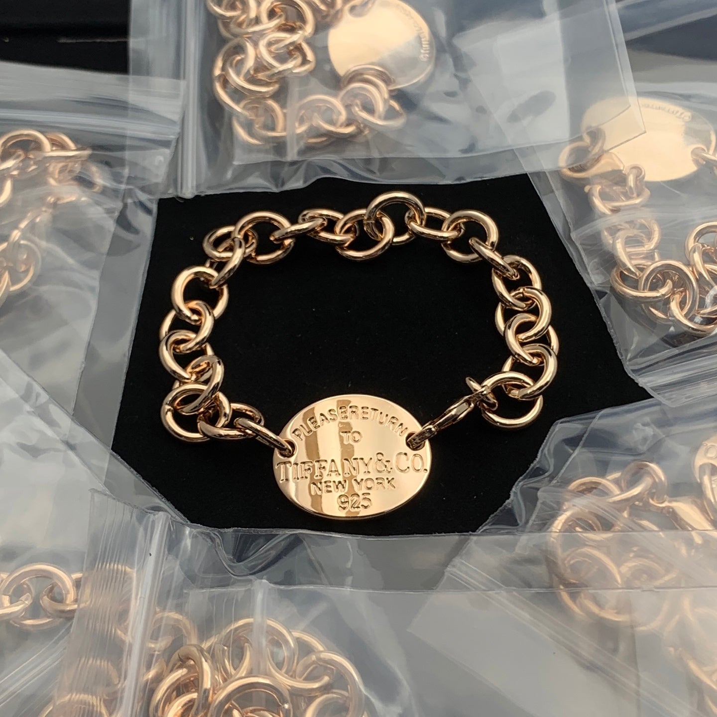 LuxluxHouse Low Price And High Quality Accessories Tiffany