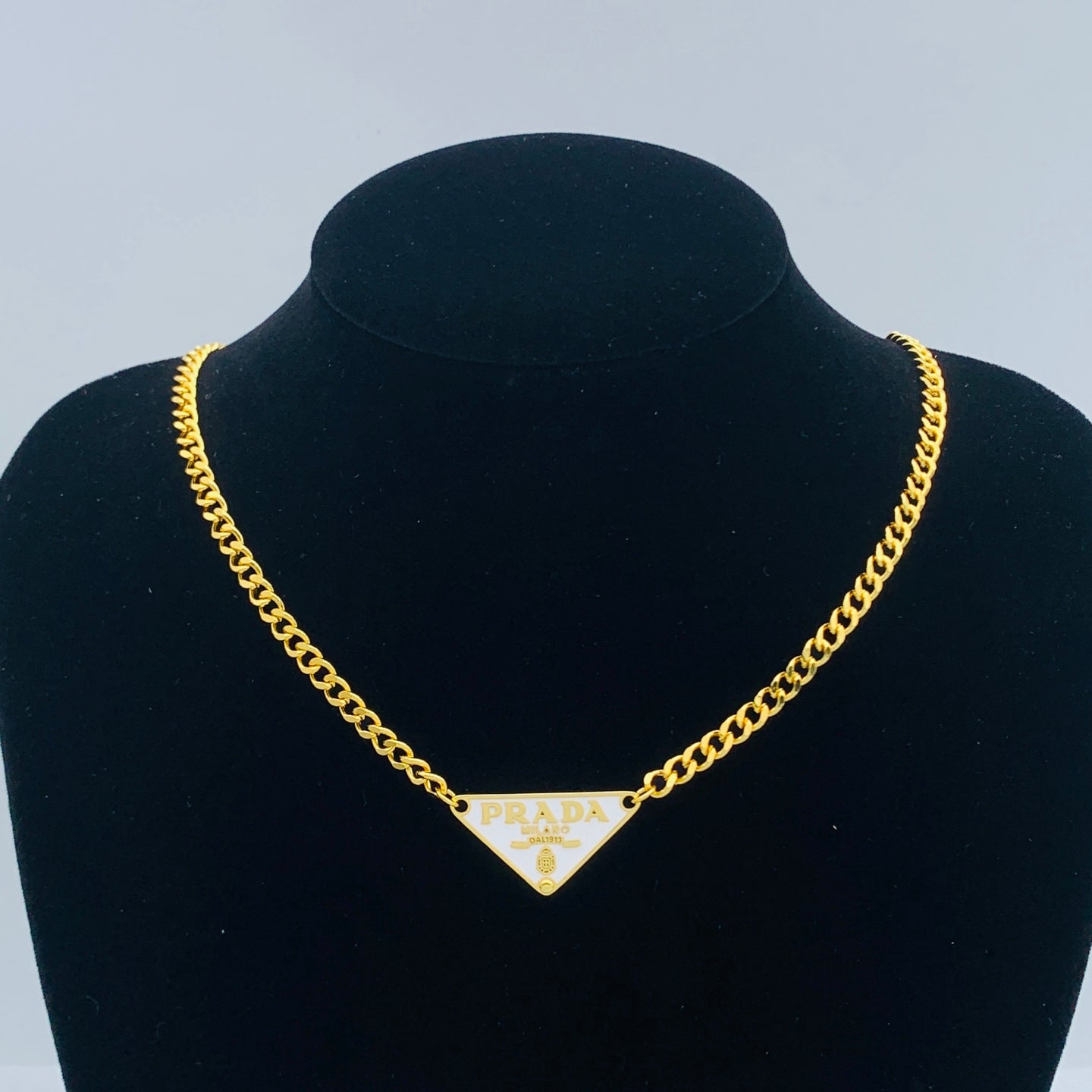 LuxluxHouse Low Price And High Quality Accessories Prada