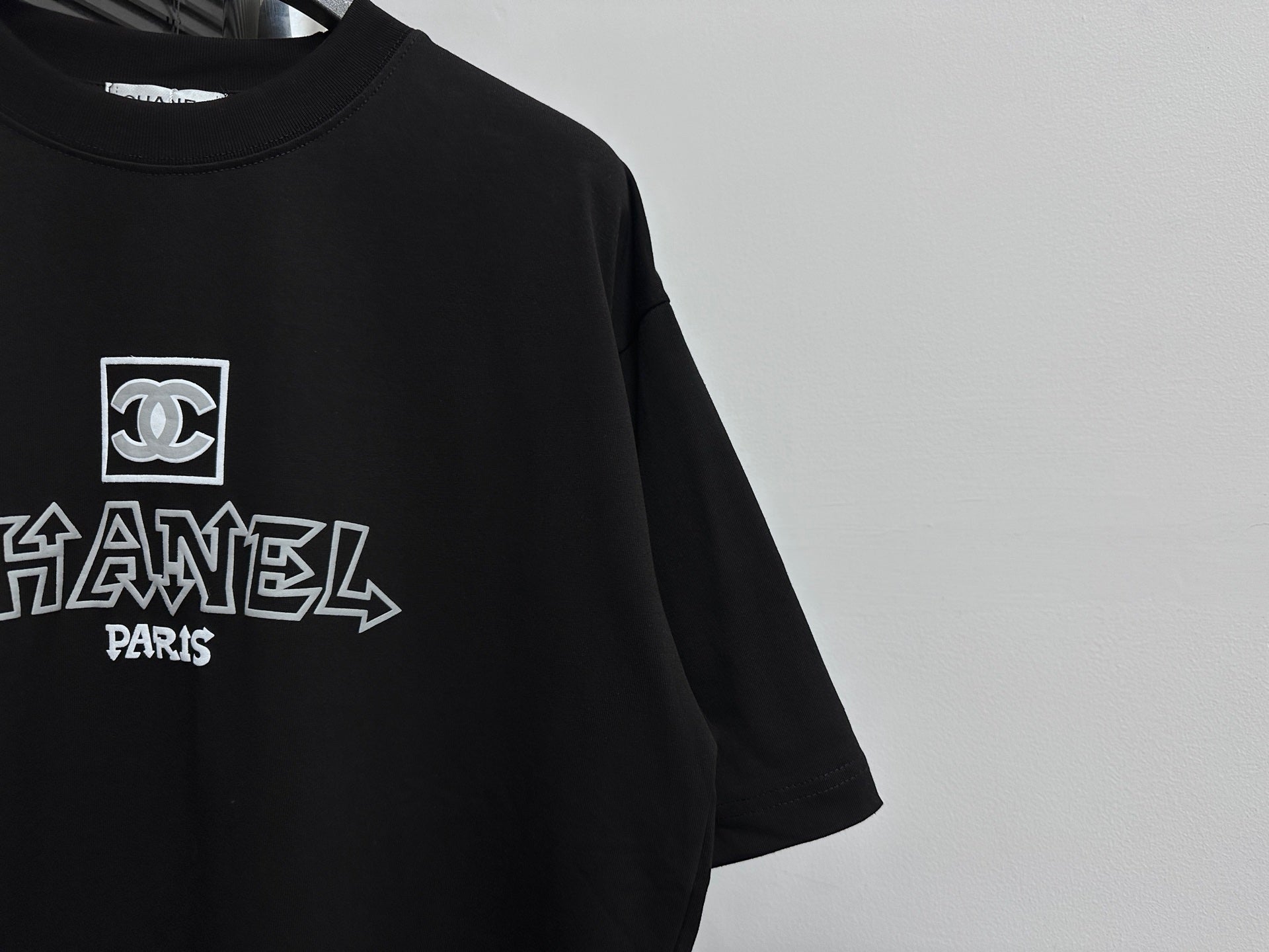 LuxluxHouse Best Quality Clothes T-shirt Chanel & Maison Margiela