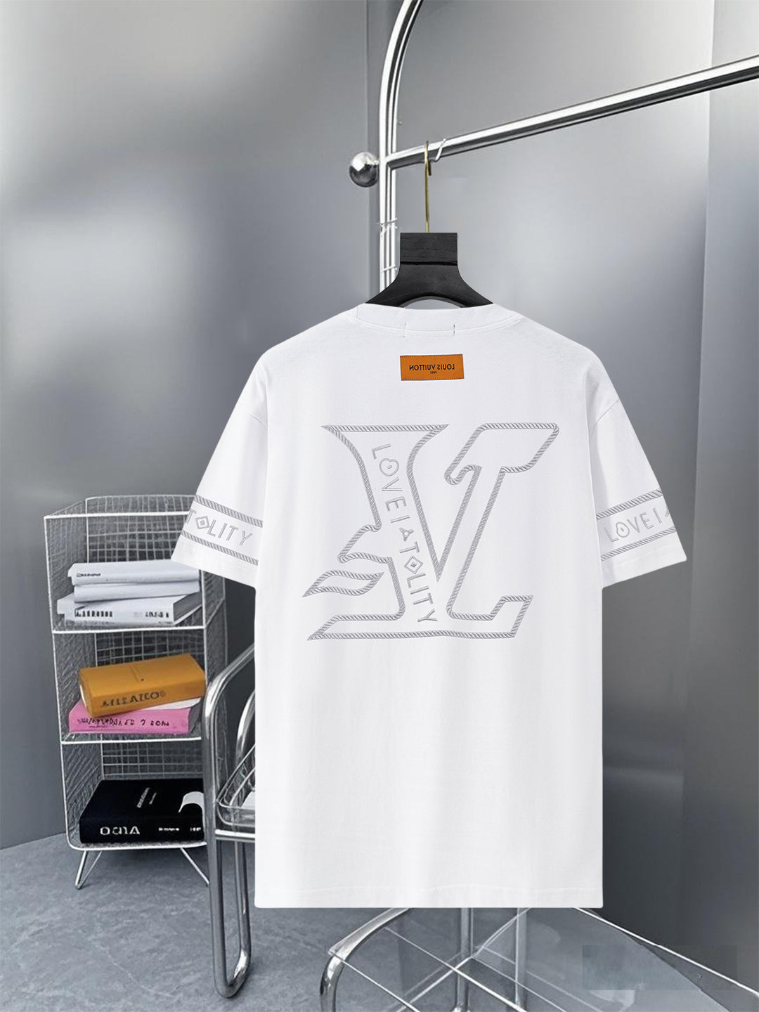 LuxluxHouse Best Quality Clothes T-shirt Louis Vuitton