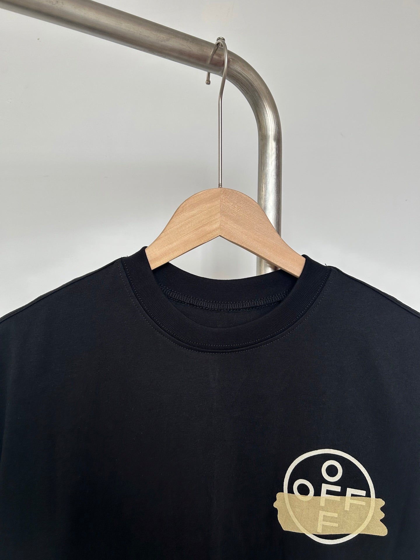 LuxluxHouse Best Quality Clothes Off White T-shirt