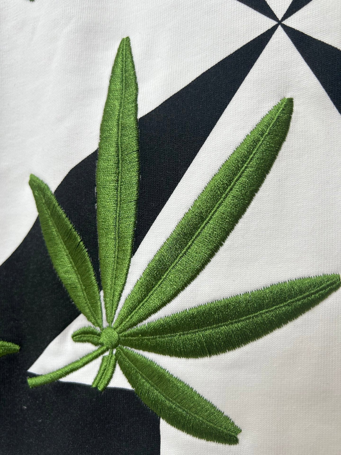 LuxluxHouse Best Quality Clothes Off White T-shirt