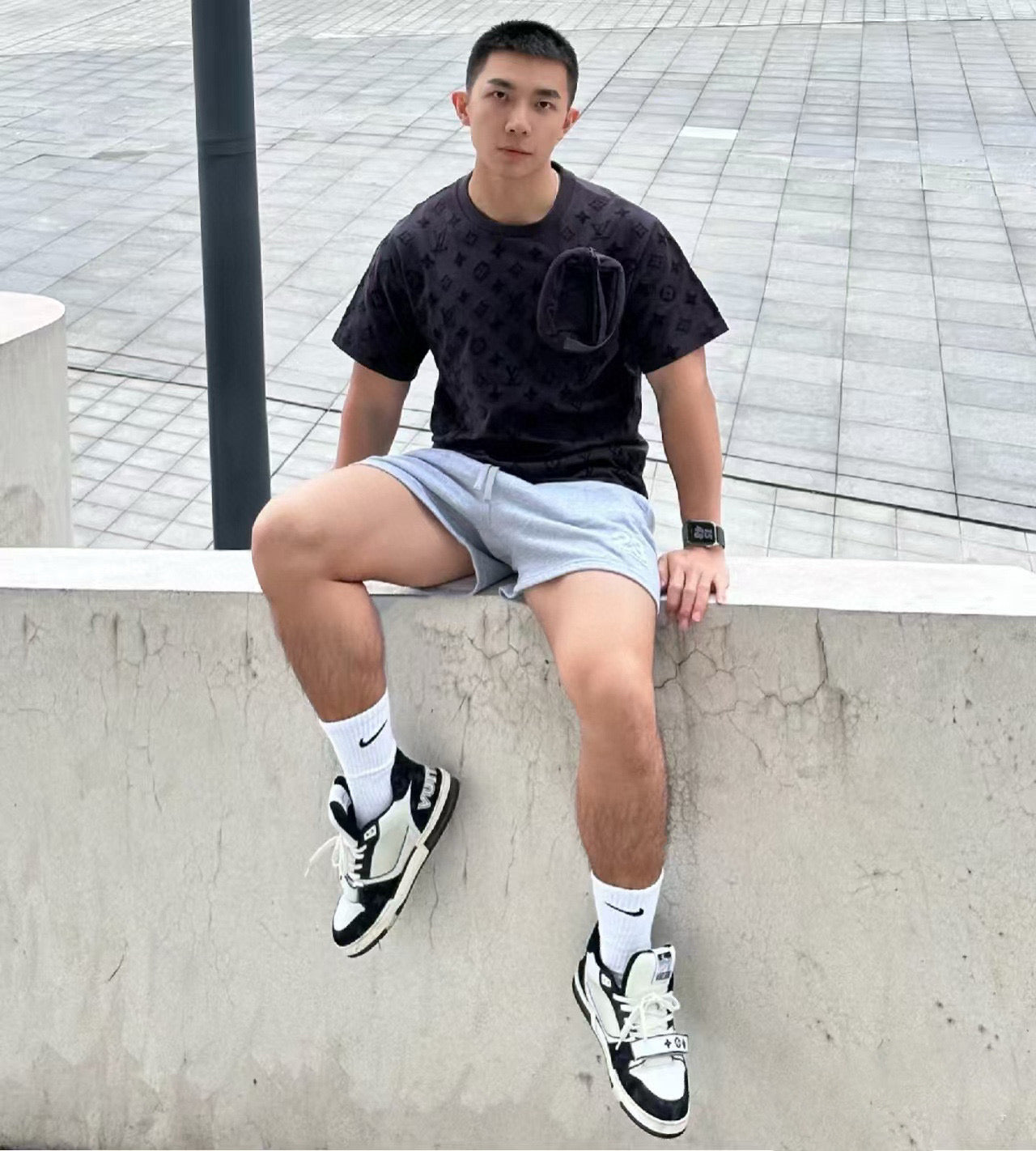 LuxluxHouse Best Quality Clothes T-shirt Louis Vuitton