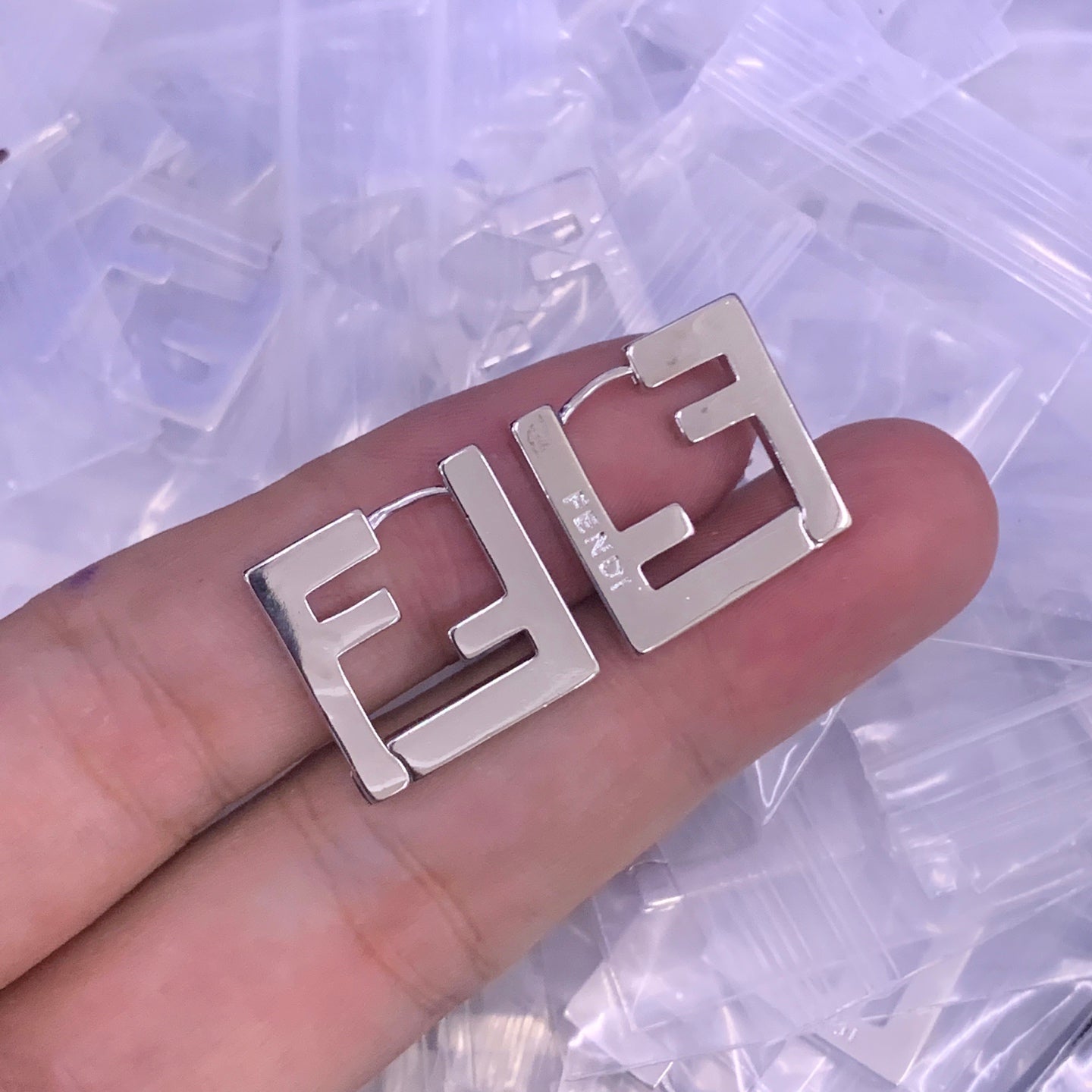 LuxluxHouse Low Price And High Quality Accessories Fendi