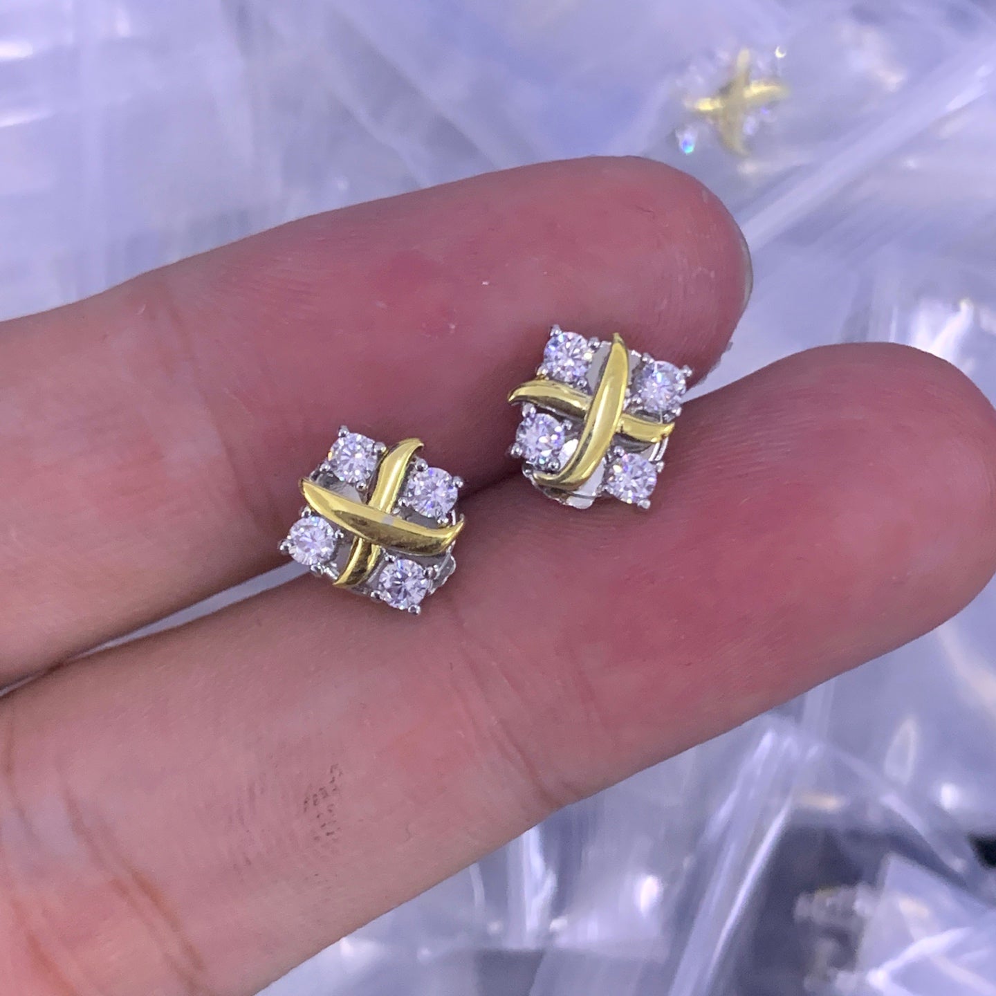 LuxluxHouse Low Price And High Quality Accessories Tiffany