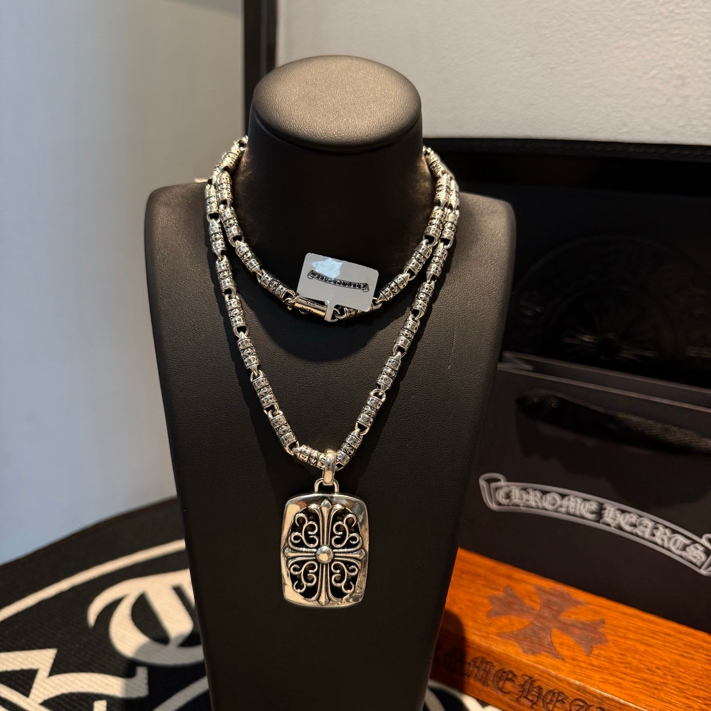 LuxluxHouse Best Quality Accessories Necklace Chrome Hearts