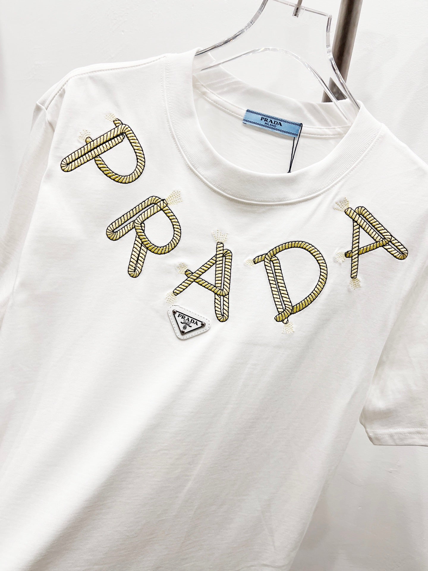 LuxluxHouse Best Quality Clothes T-shirt Prada